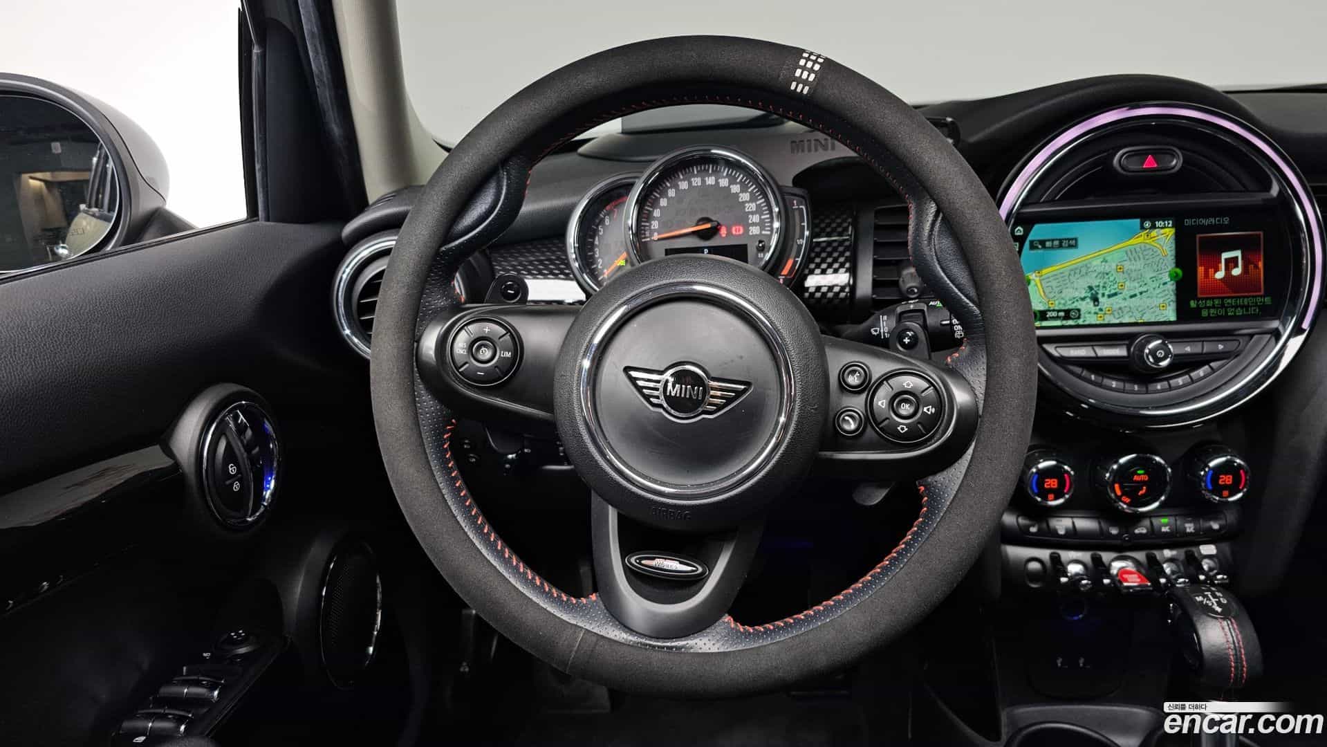 Cooper Mini 2018.6-OPTION-017