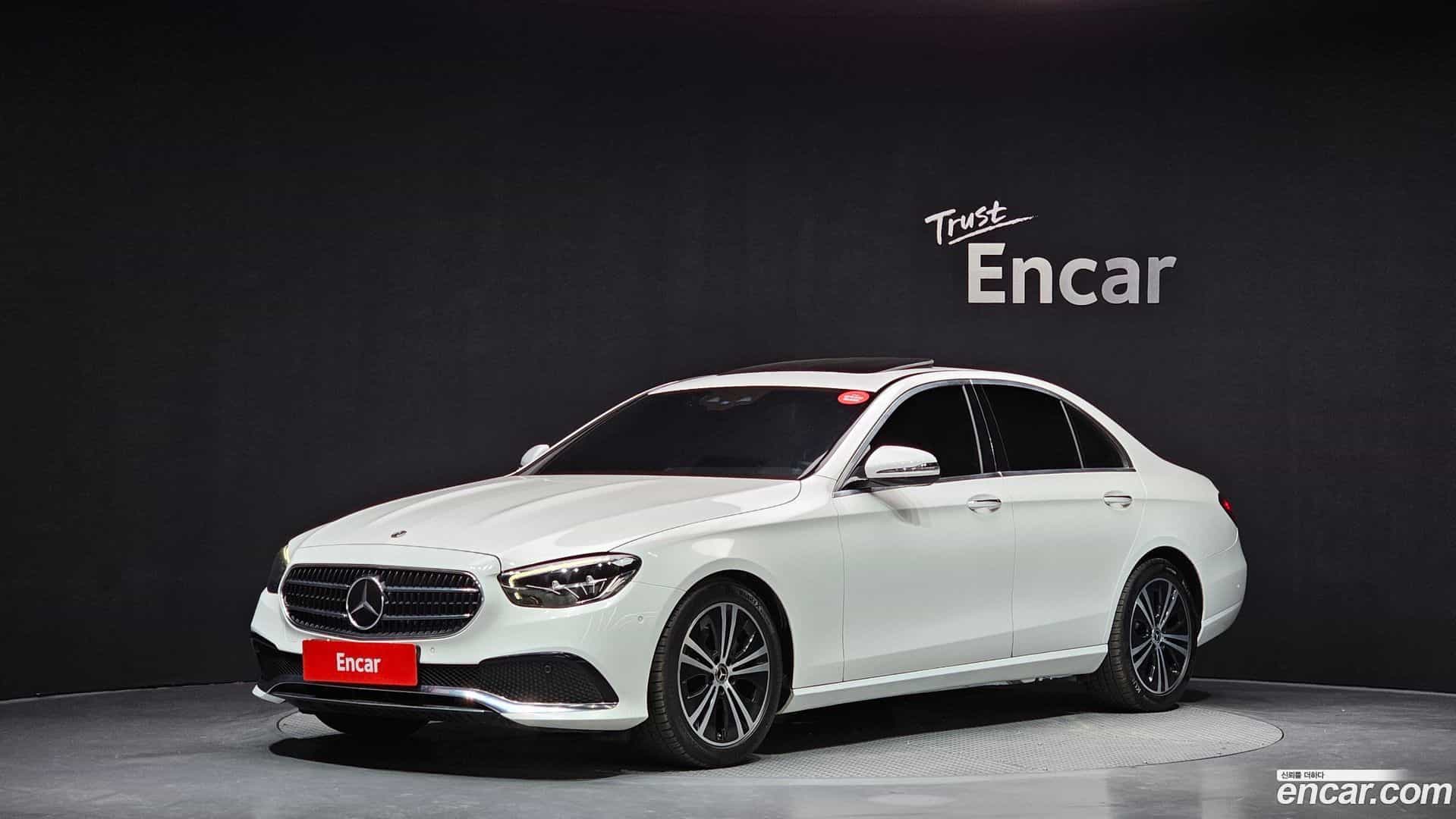 E-Class Mercedes-Benz 2020.10-OUTER-001