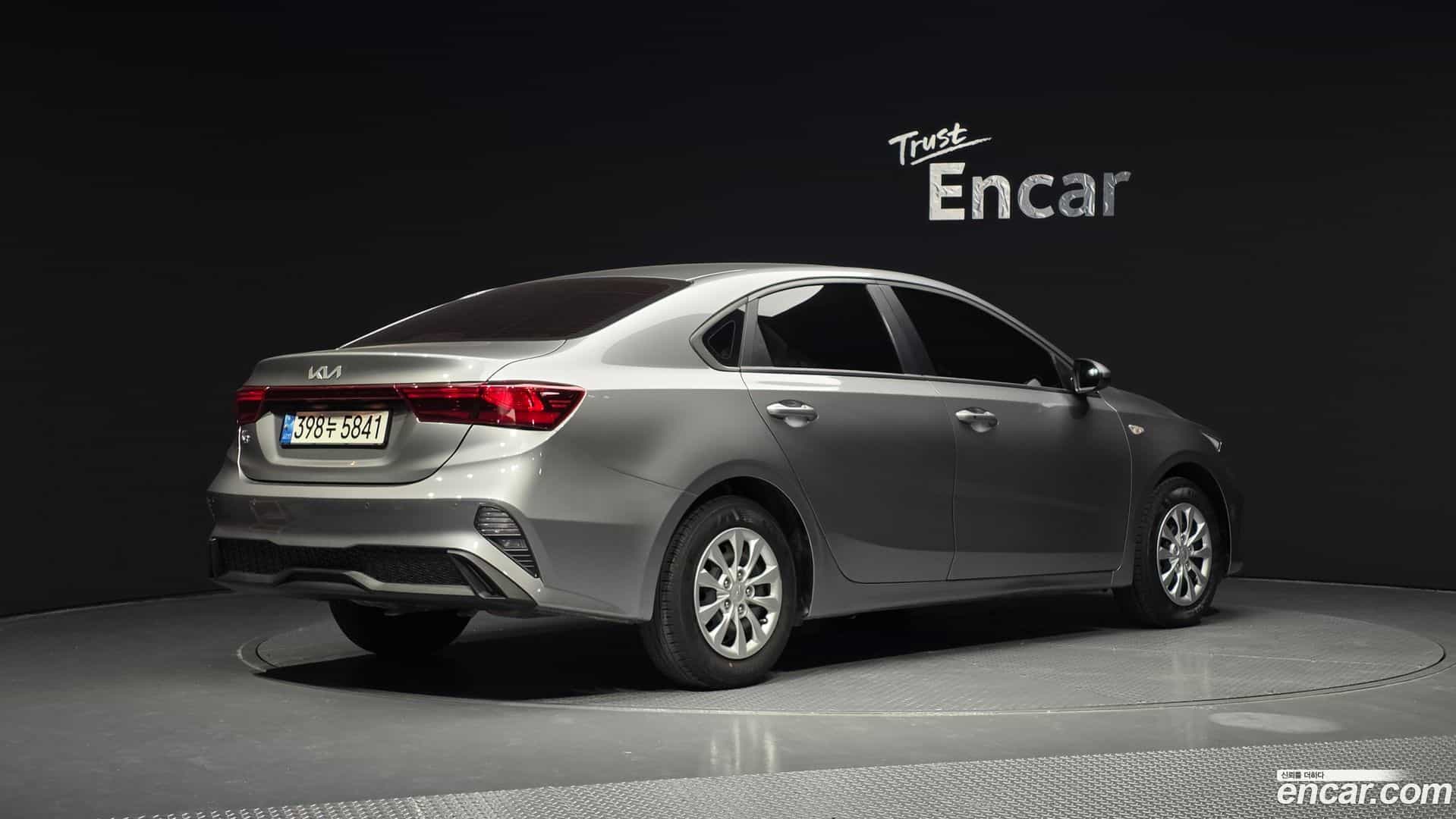 K3 Kia 2022.2-OUTER-002