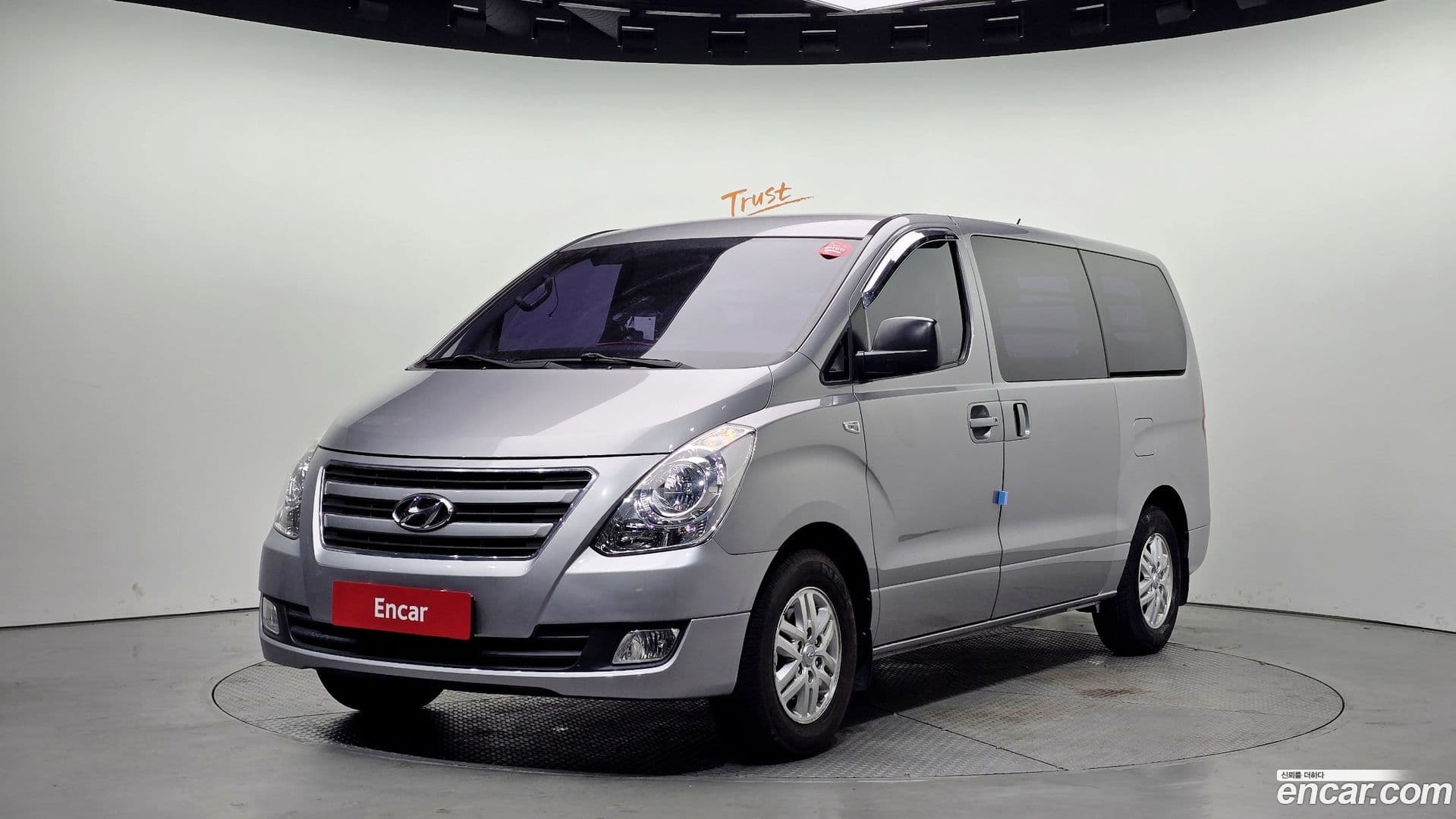 Main__Slider__Photo:Starex Hyundai 2016.6-0