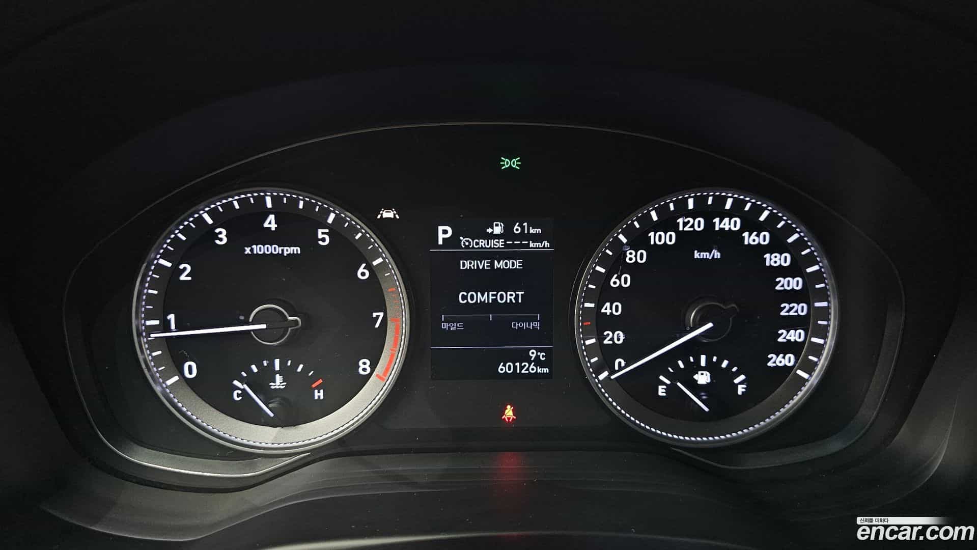 Grandeur Hyundai 2019.0-INNER-008