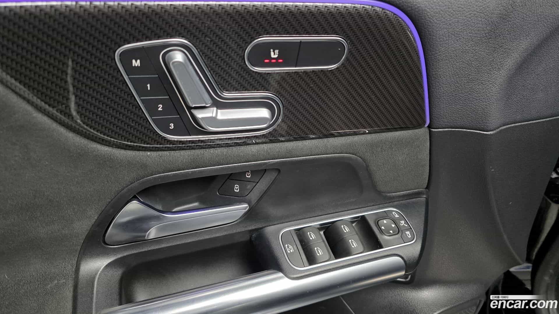 GLA-Class Mercedes-Benz 2020.9-OPTION-018