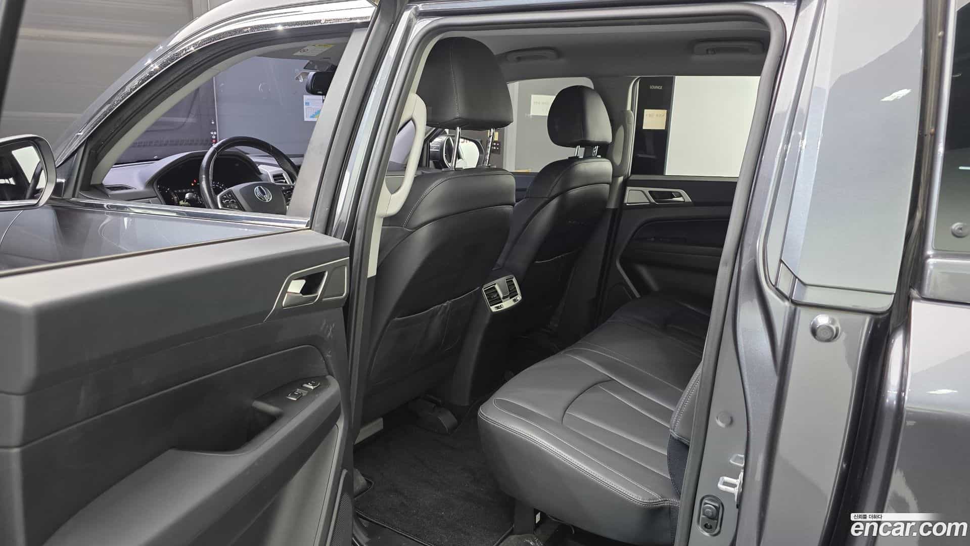 Rexton KG Mobility 2018.10-OPTION-015