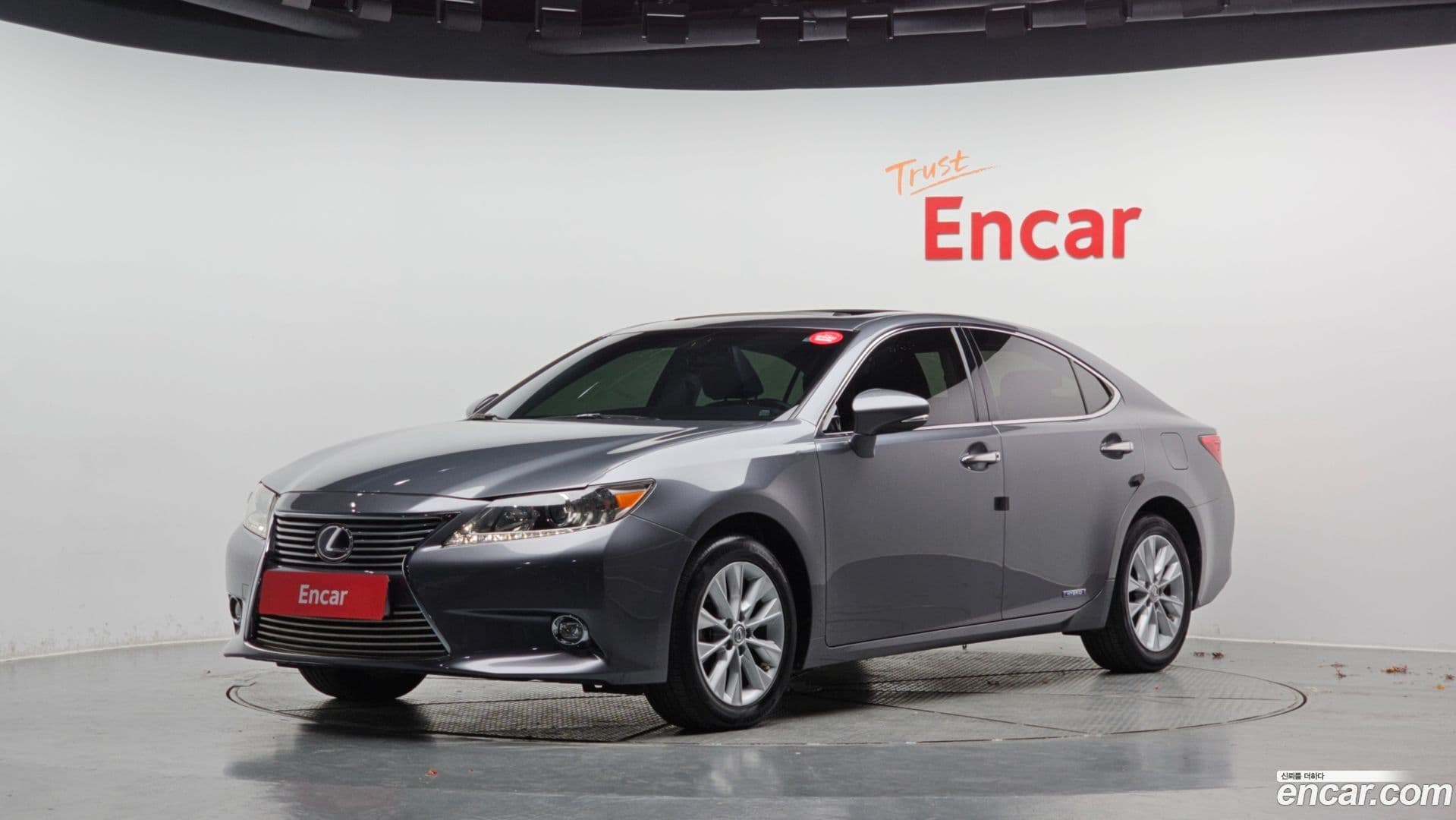 Main__Slider__Photo:ES Lexus 2015.5-0