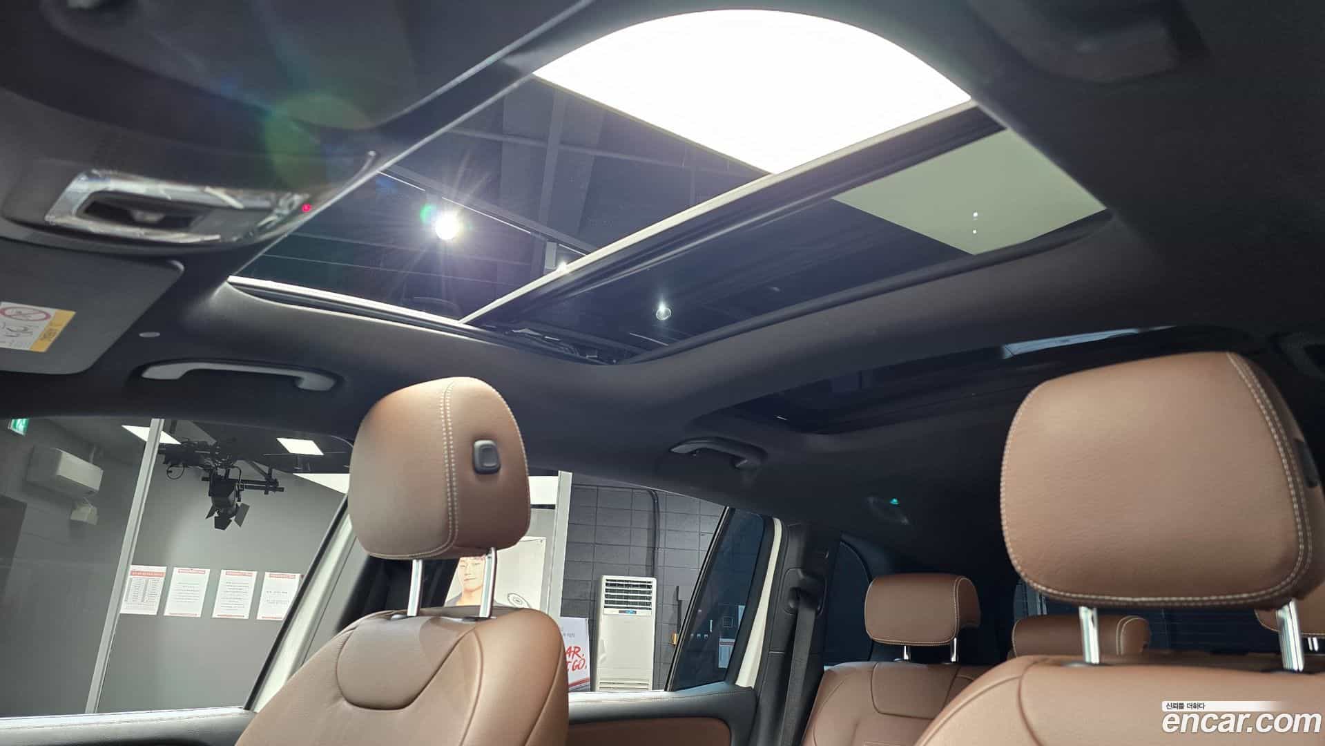 GLB-Class Mercedes-Benz 2021.9-OPTION-023