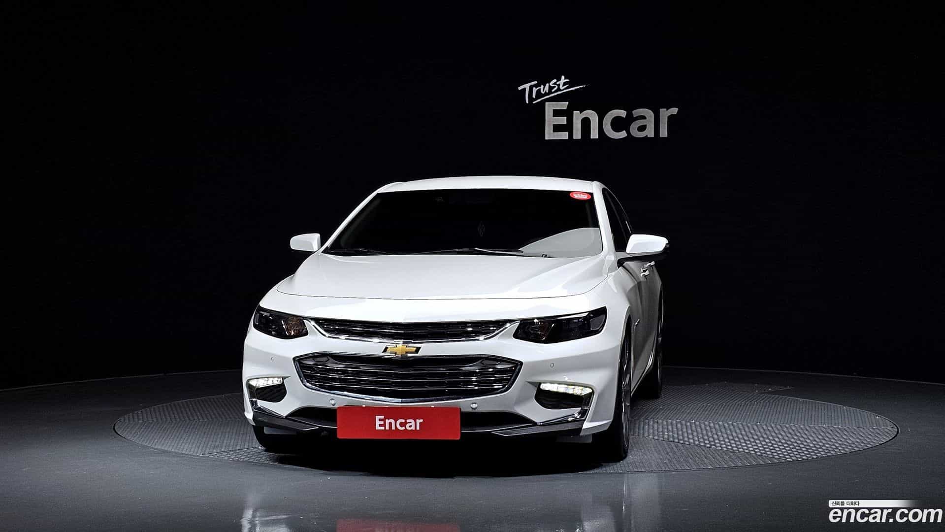 Malibu Chevrolet 2017.10-OUTER-003