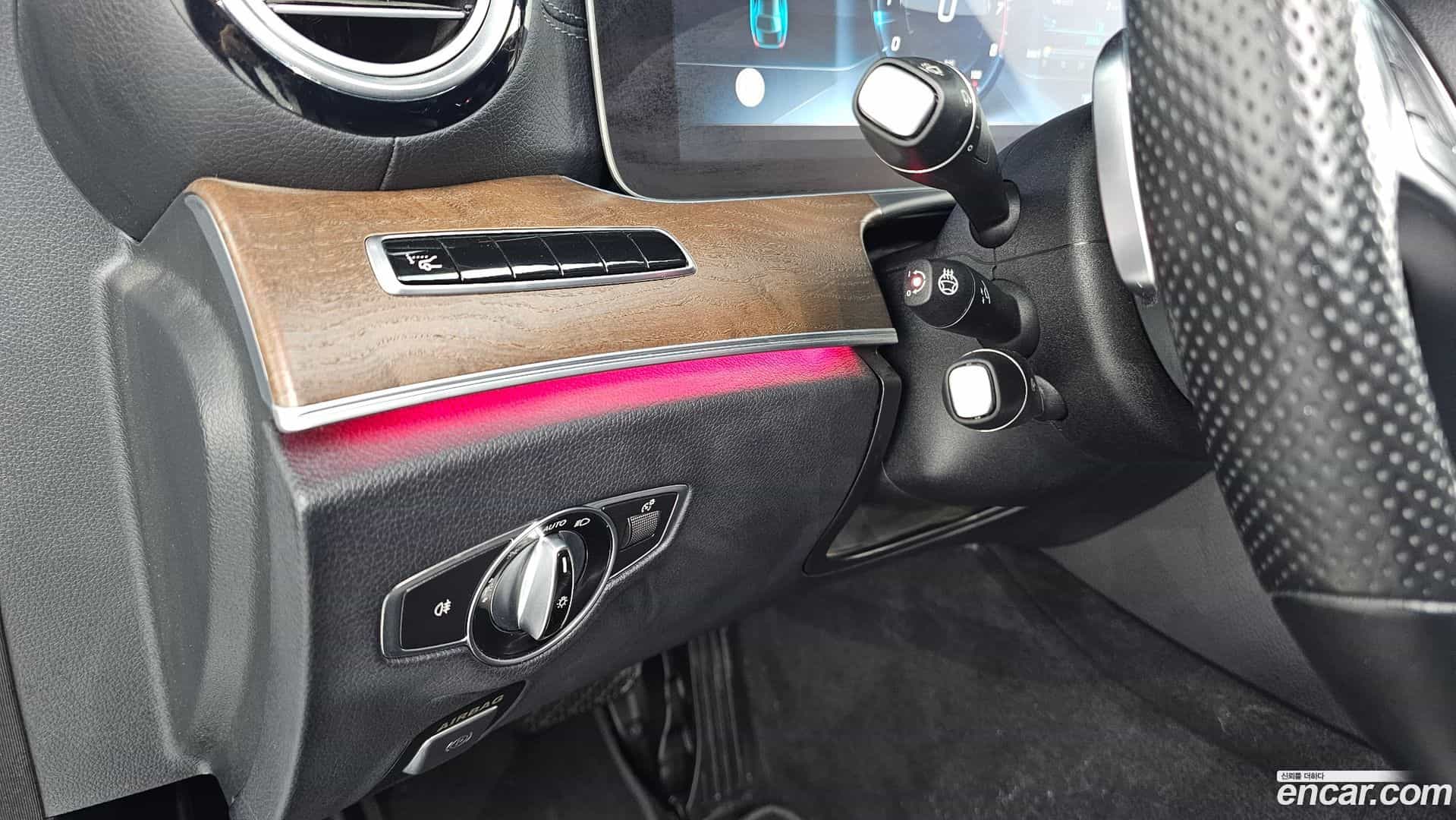 E-Class Mercedes-Benz 2017.3-OPTION-022