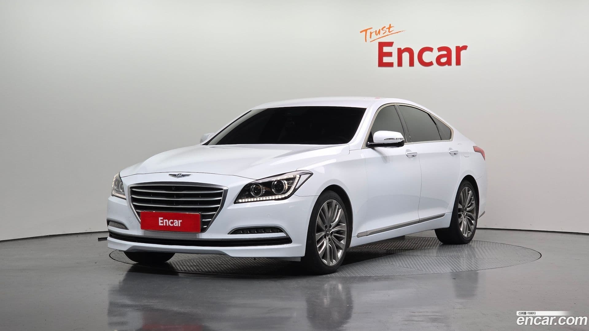 Main__Slider__Photo:Genesis Hyundai 2015.9-0