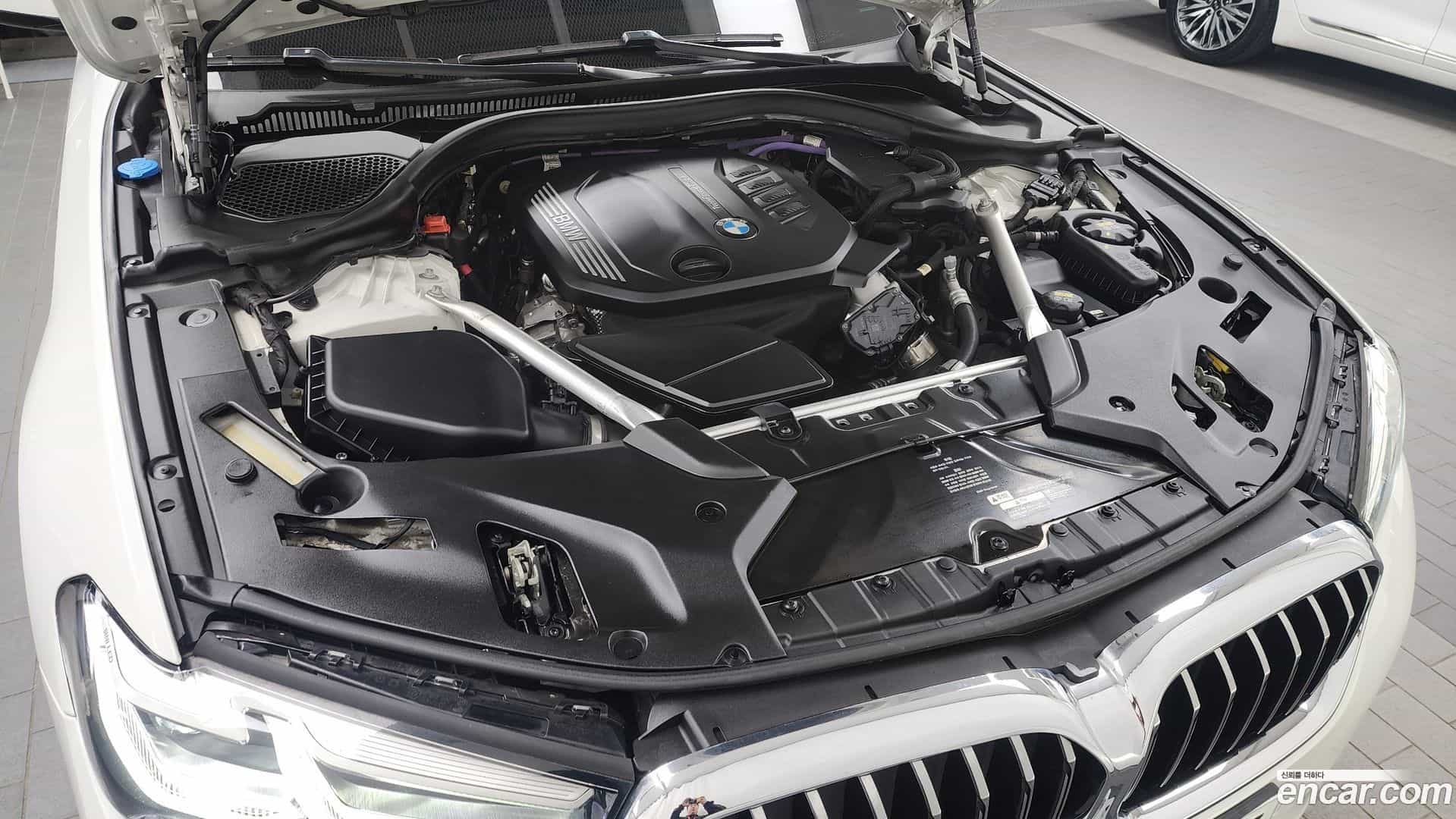 5-Series BMW 2020.10-INNER-006