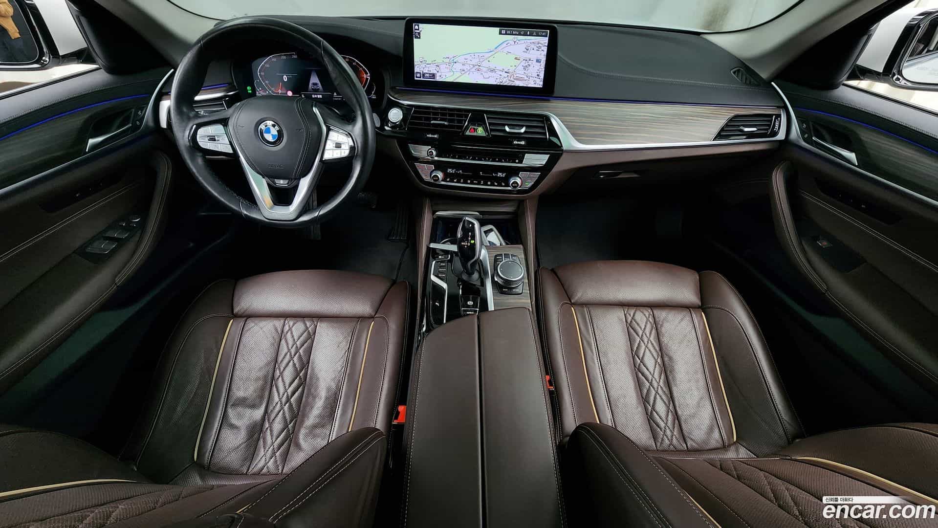 5-Series BMW 2020.10-INNER-007
