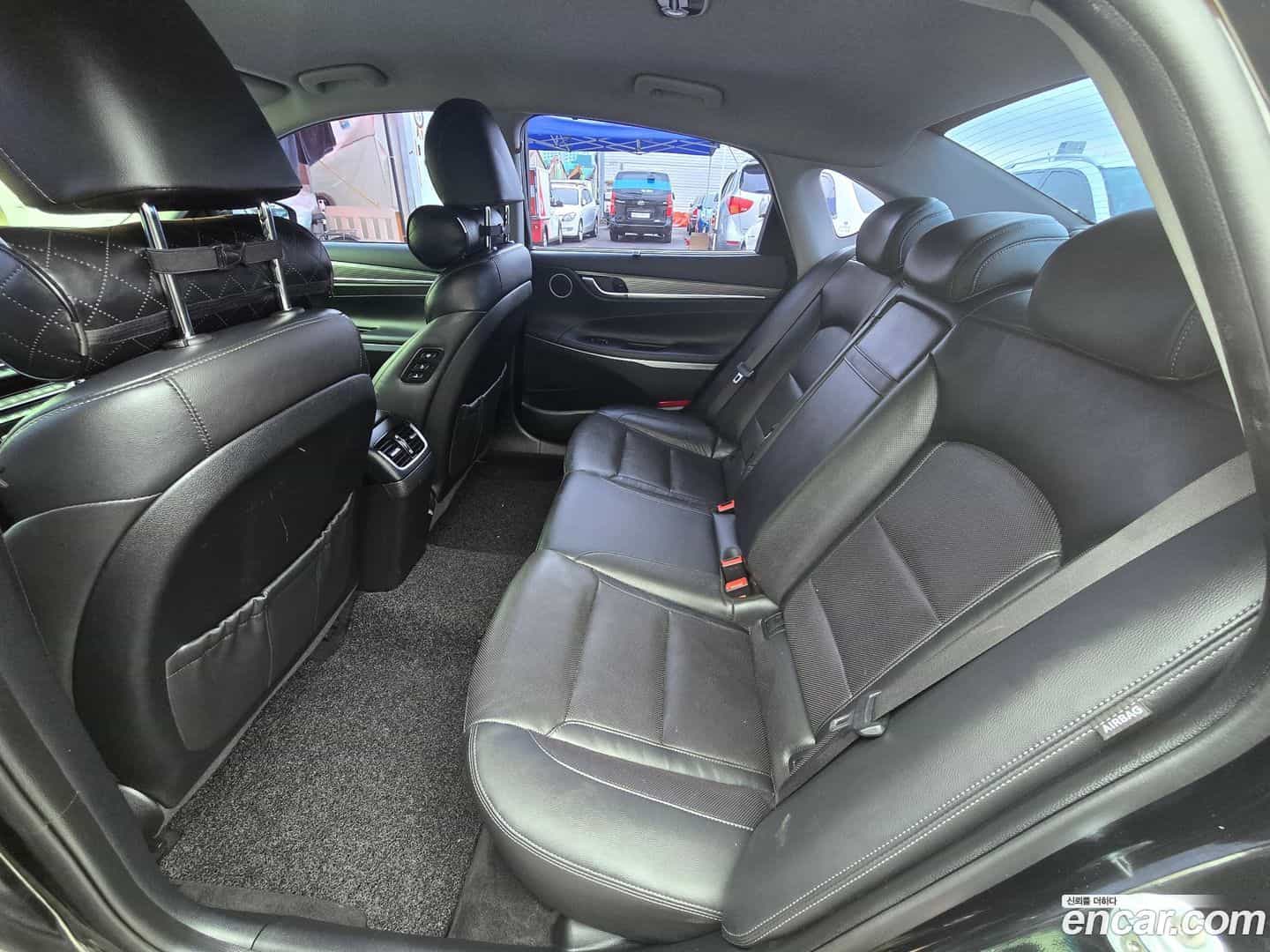 Grandeur Hyundai 2019.0-OPTION-015
