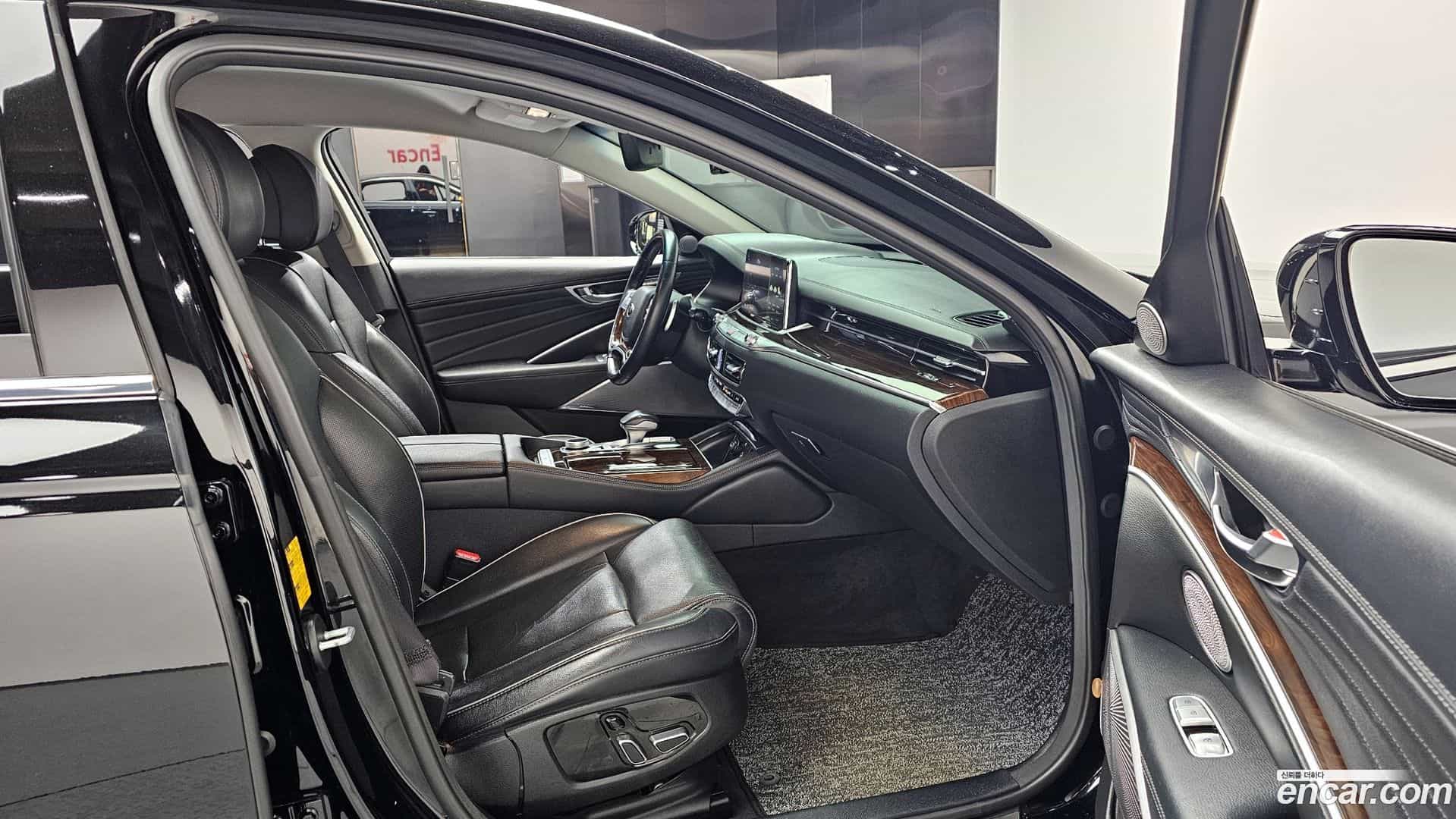 K9 Kia 2020.0-INNER-010