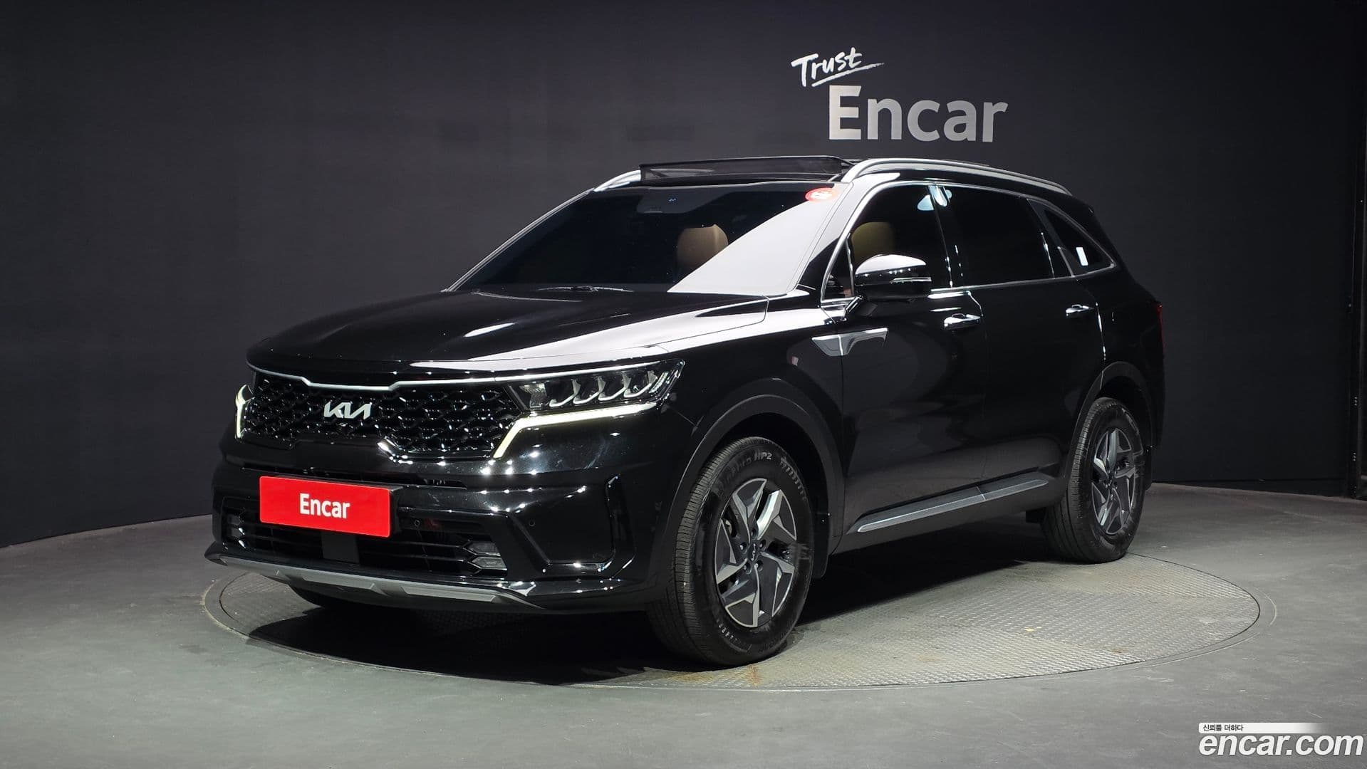 Main__Slider__Photo:Sorento Kia 2022.7-0