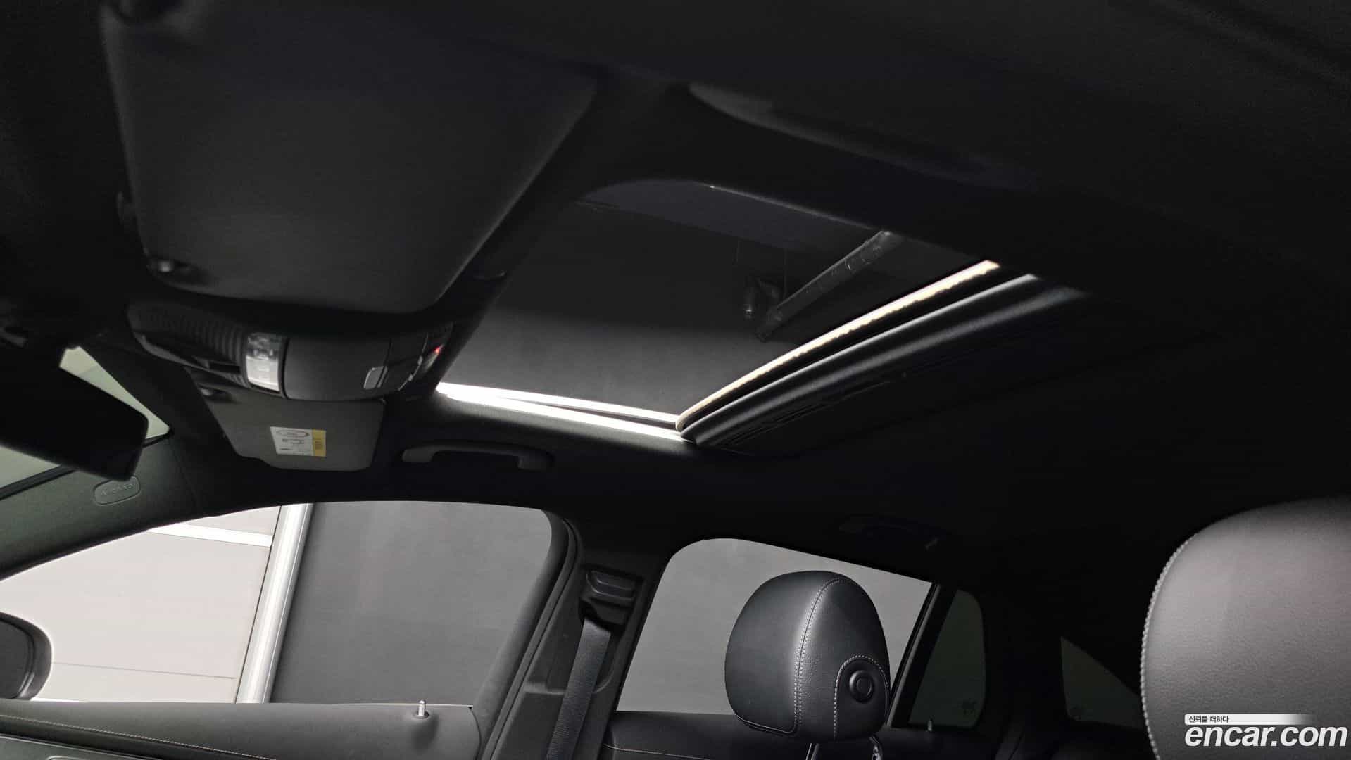 EQC Mercedes-Benz 2020.11-OPTION-023