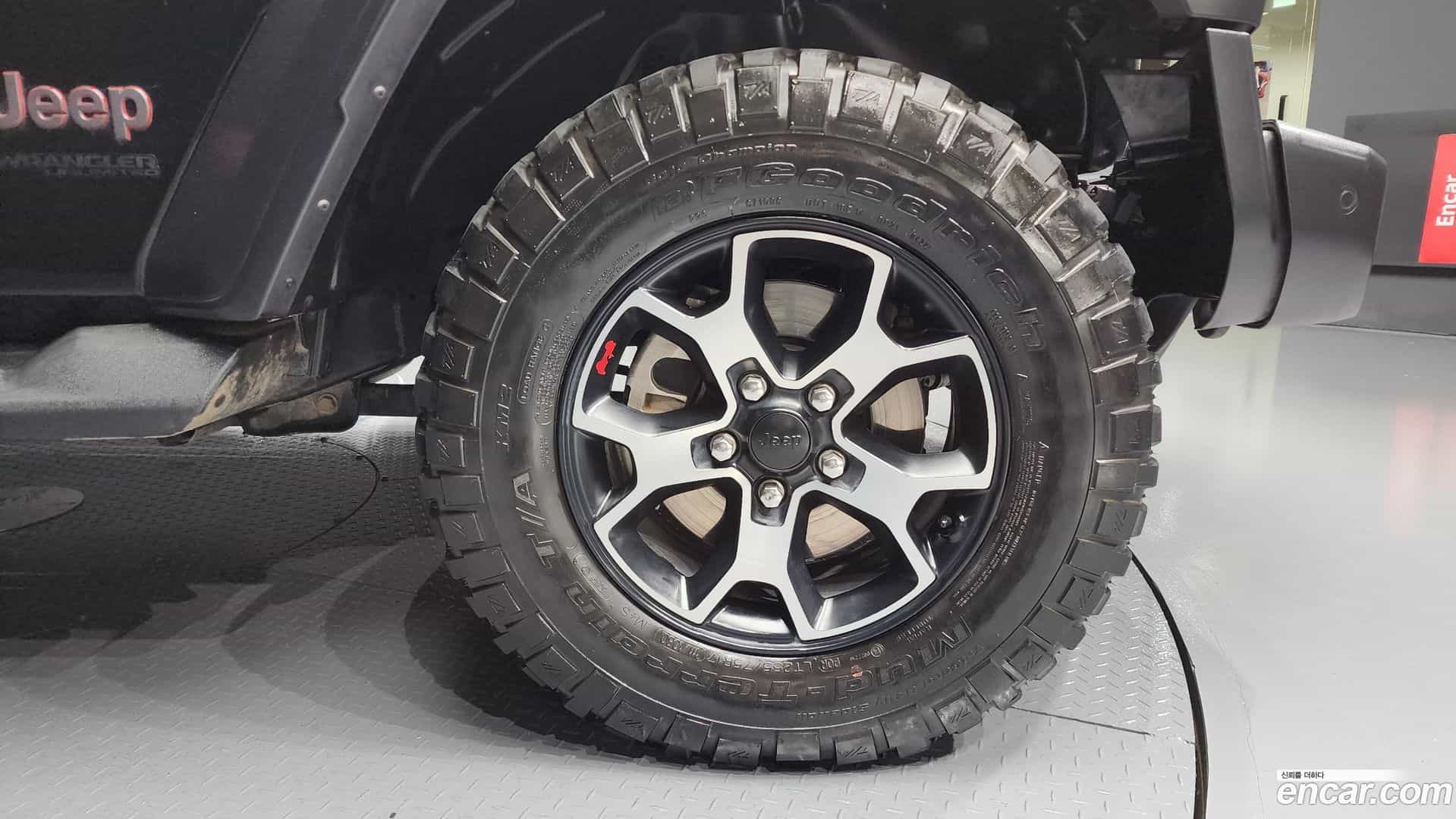 Wrangler Jeep 2021.6-OUTER-005