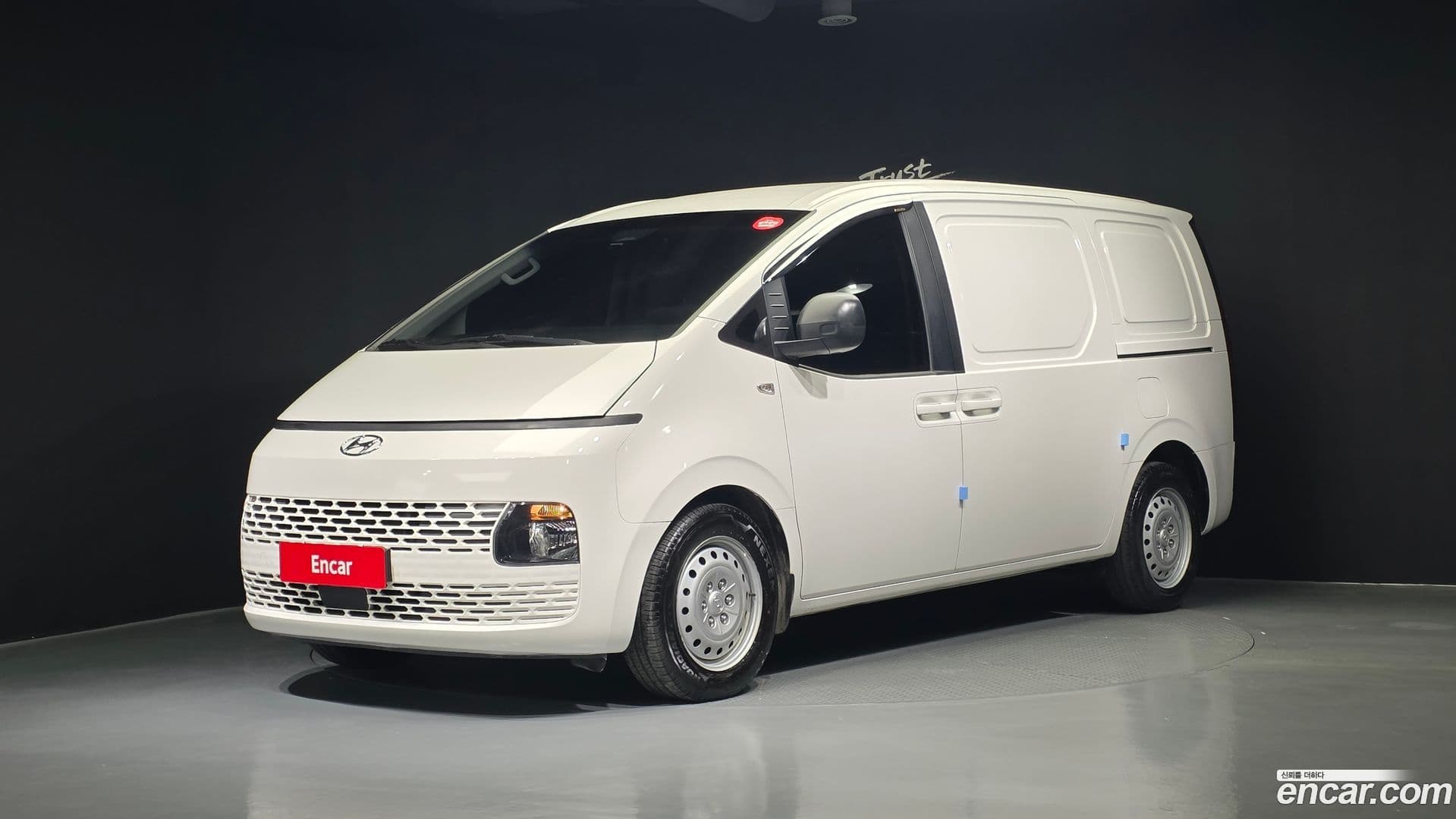 Main__Slider__Photo:Staria Hyundai 2021.7-0