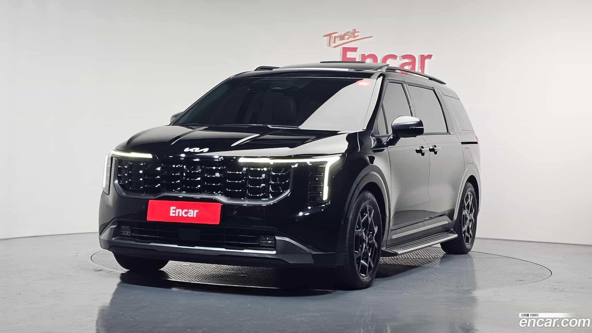 Canival Kia 2023.11-OUTER-001
