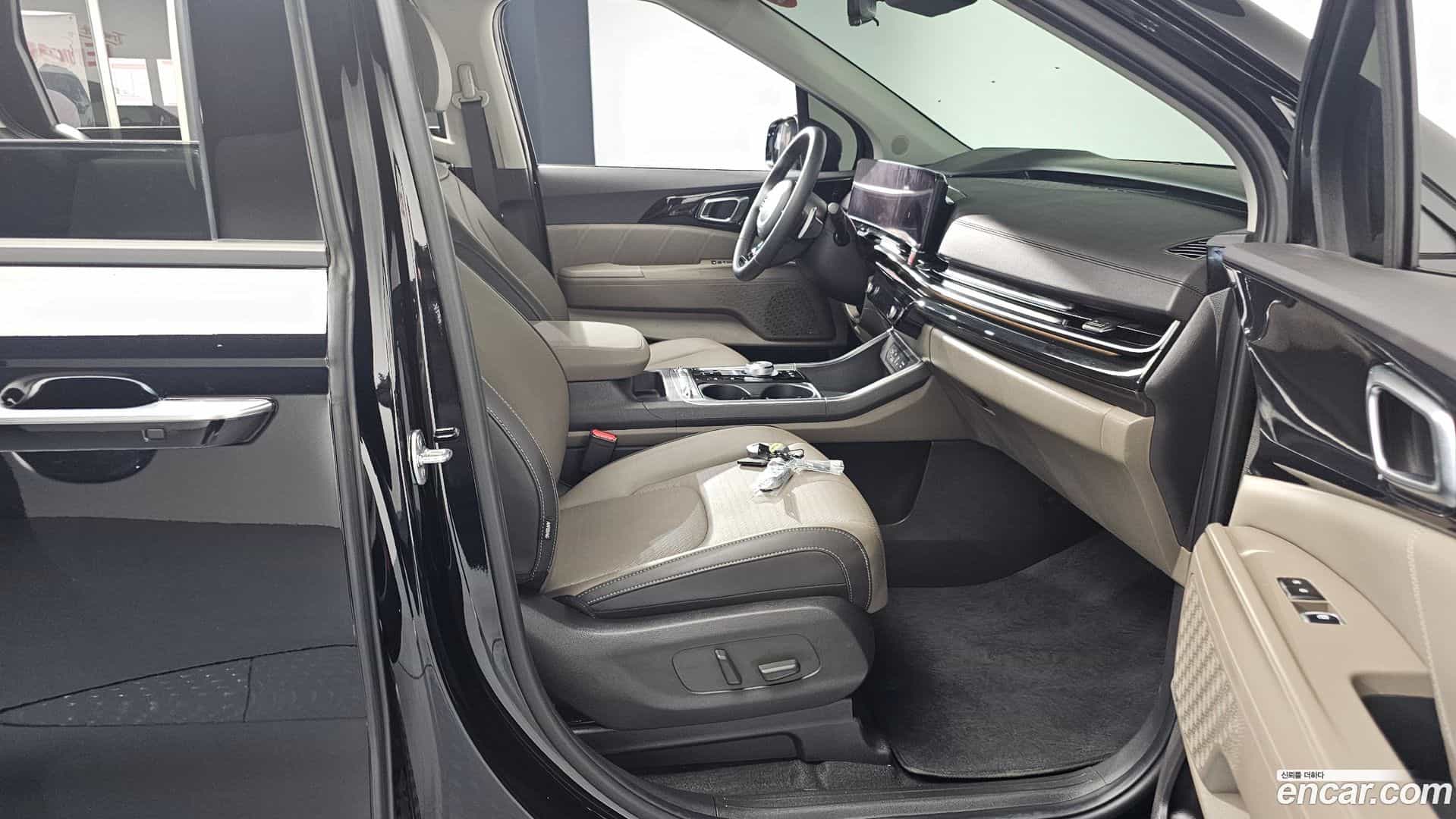 Canival Kia 2023.11-OPTION-015