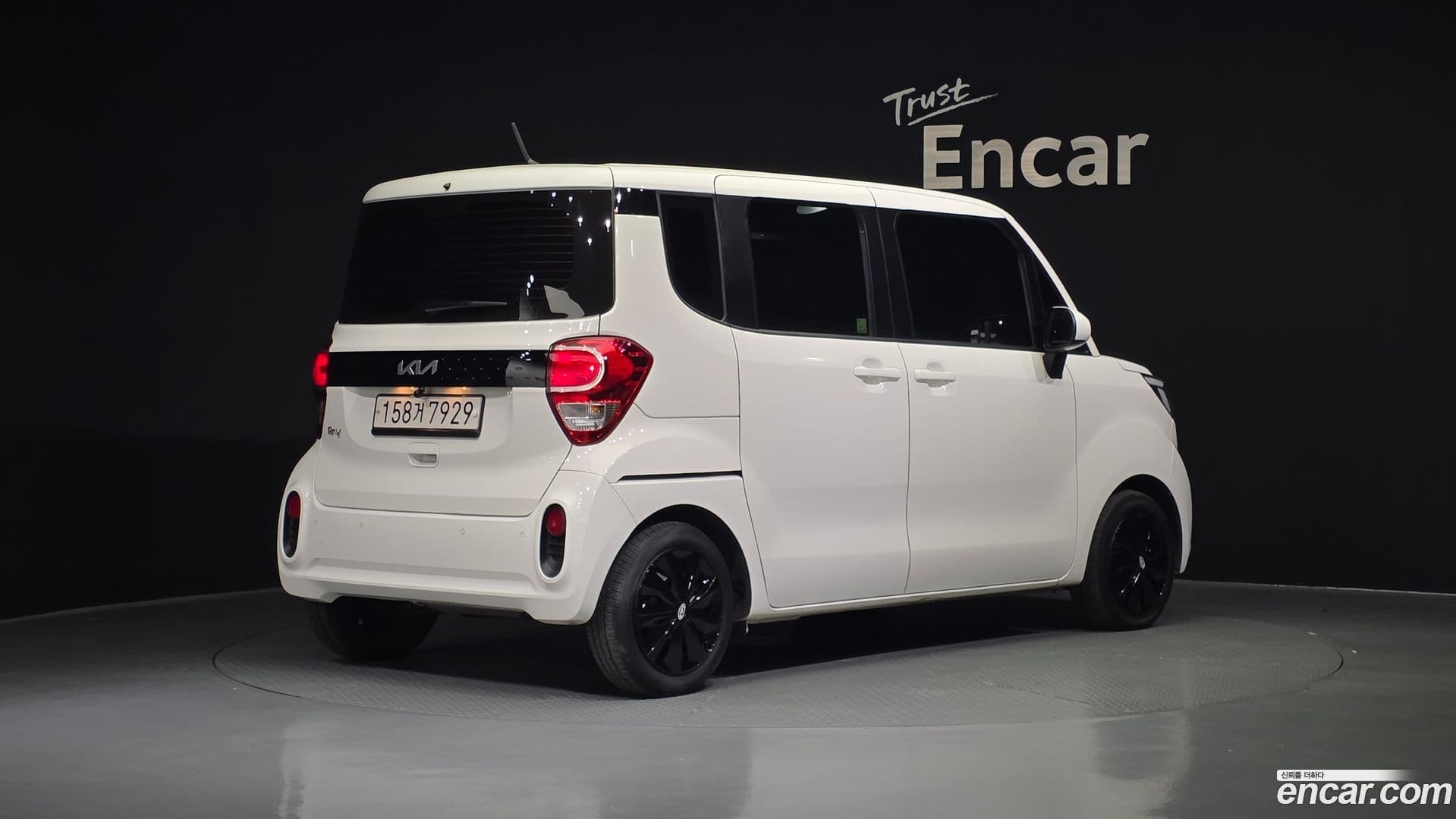 Main__Slider__Photo:RAY Kia 2021.5-1