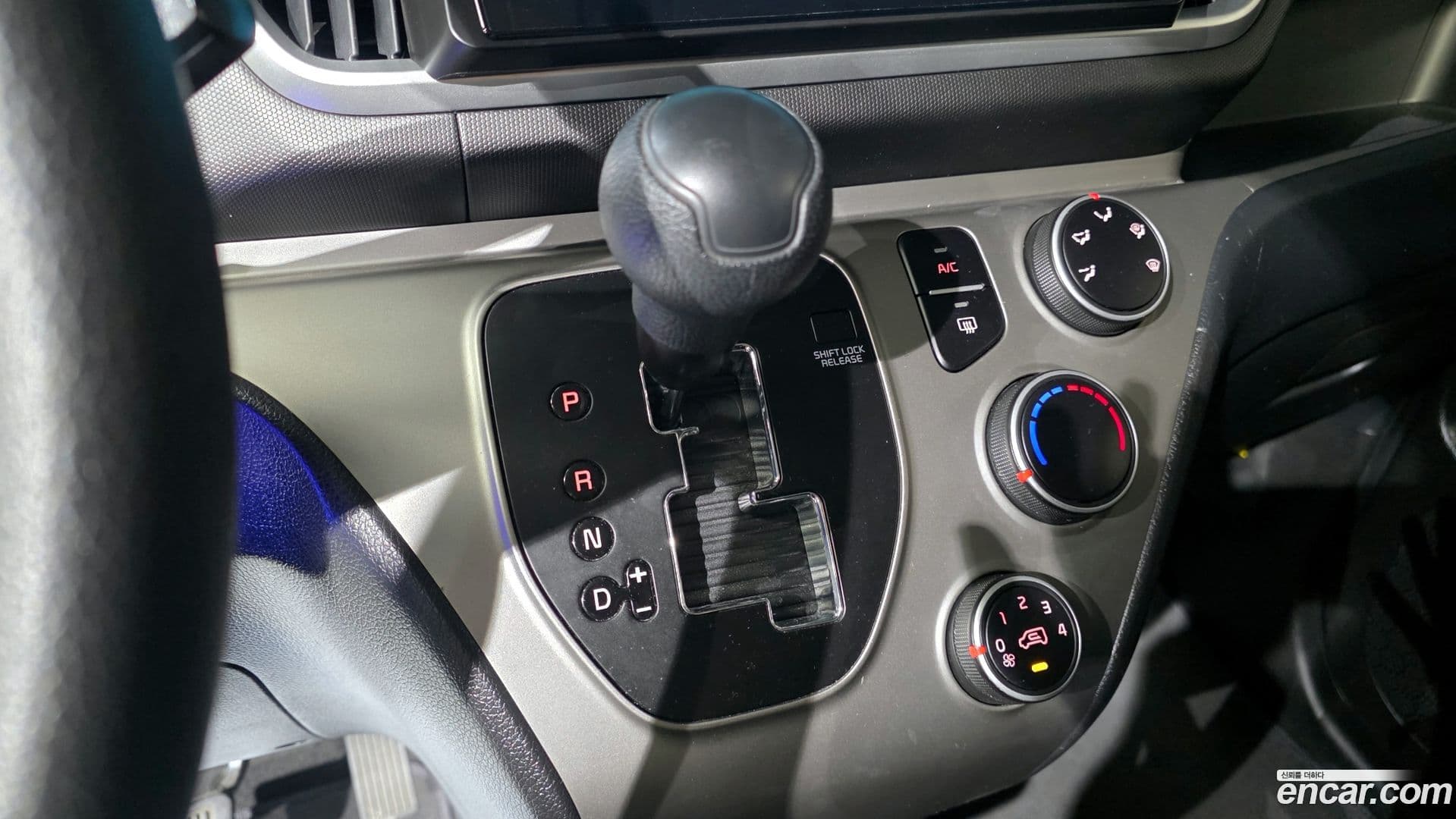 Main__Slider__Photo:RAY Kia 2021.5-8