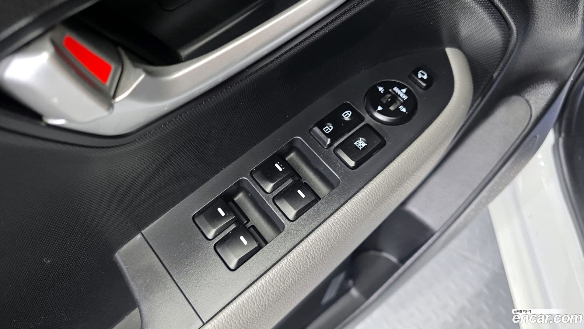 Main__Slider__Photo:RAY Kia 2021.5-13