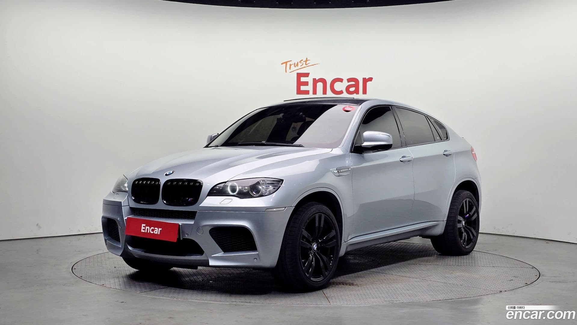 Main__Slider__Photo:X6M BMW 2010.6-0