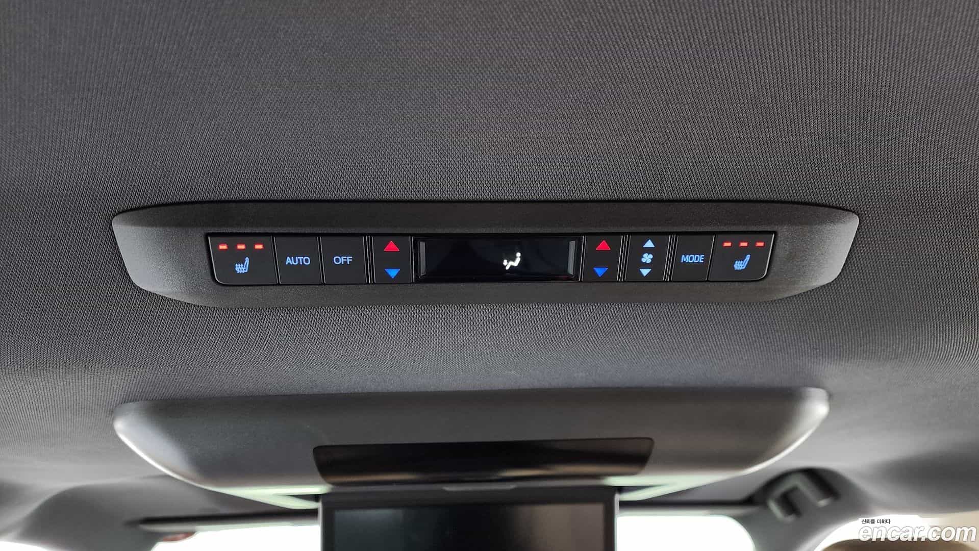 Sienna Toyota 2023.8-OPTION-023