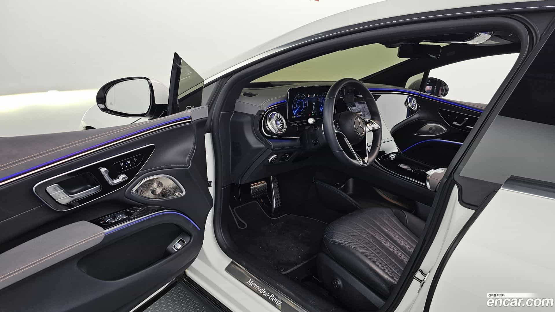 EQS Mercedes-Benz 2023.8-OPTION-016