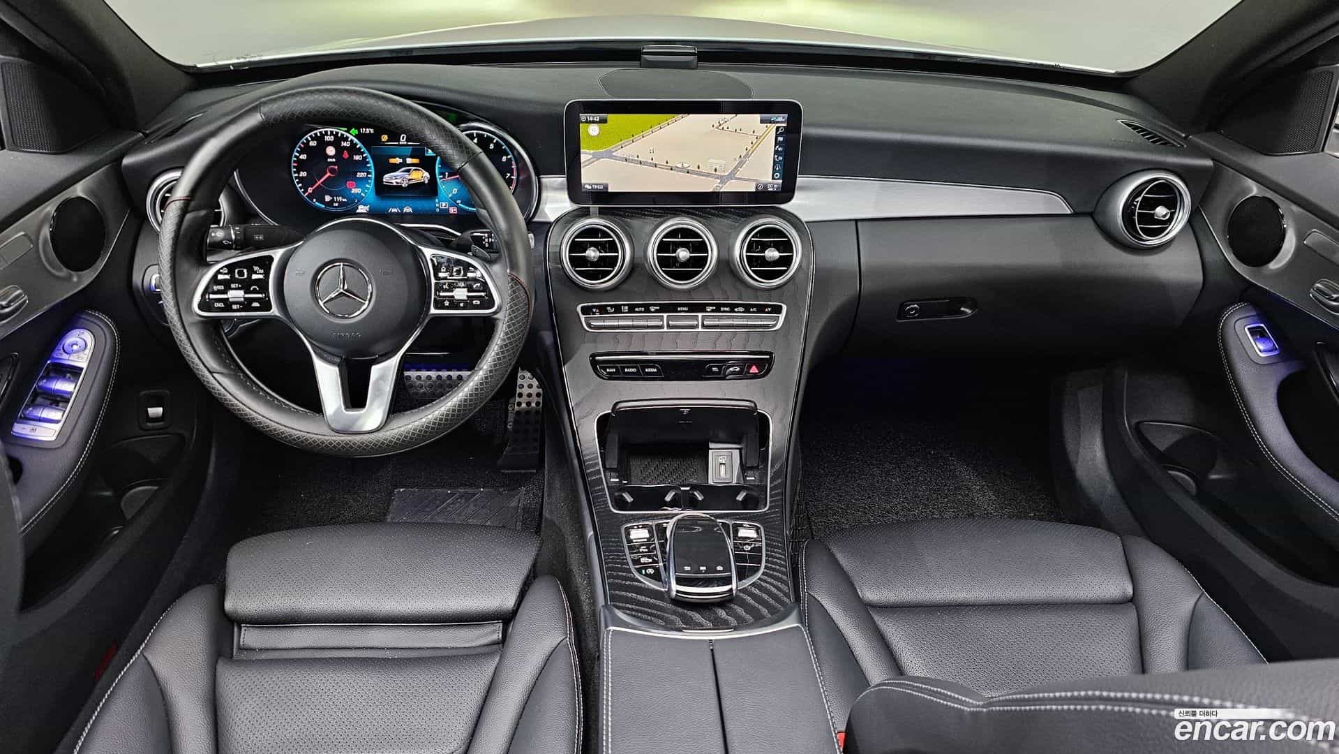 C-Class Mercedes-Benz 2021.4-INNER-007