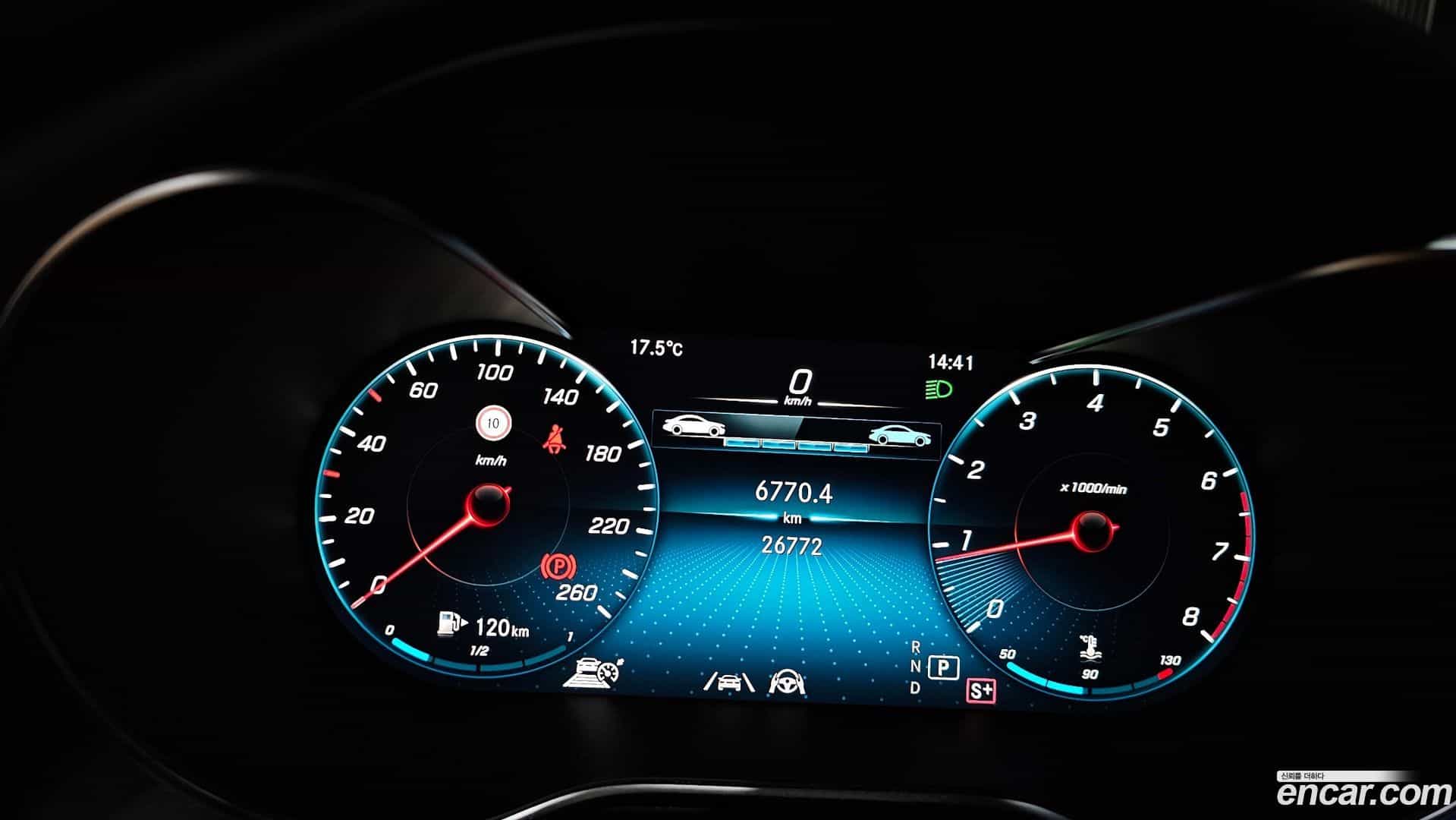 C-Class Mercedes-Benz 2021.4-INNER-008