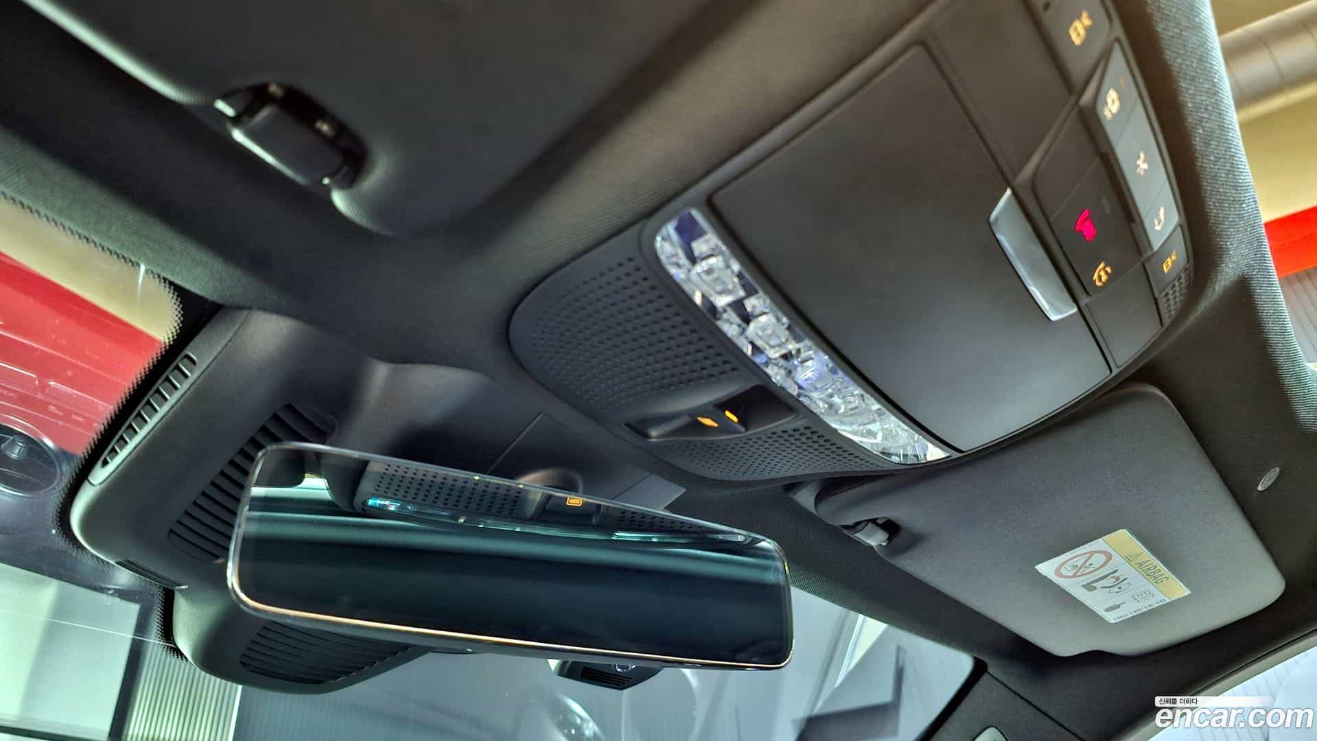 C-Class Mercedes-Benz 2021.4-OPTION-022