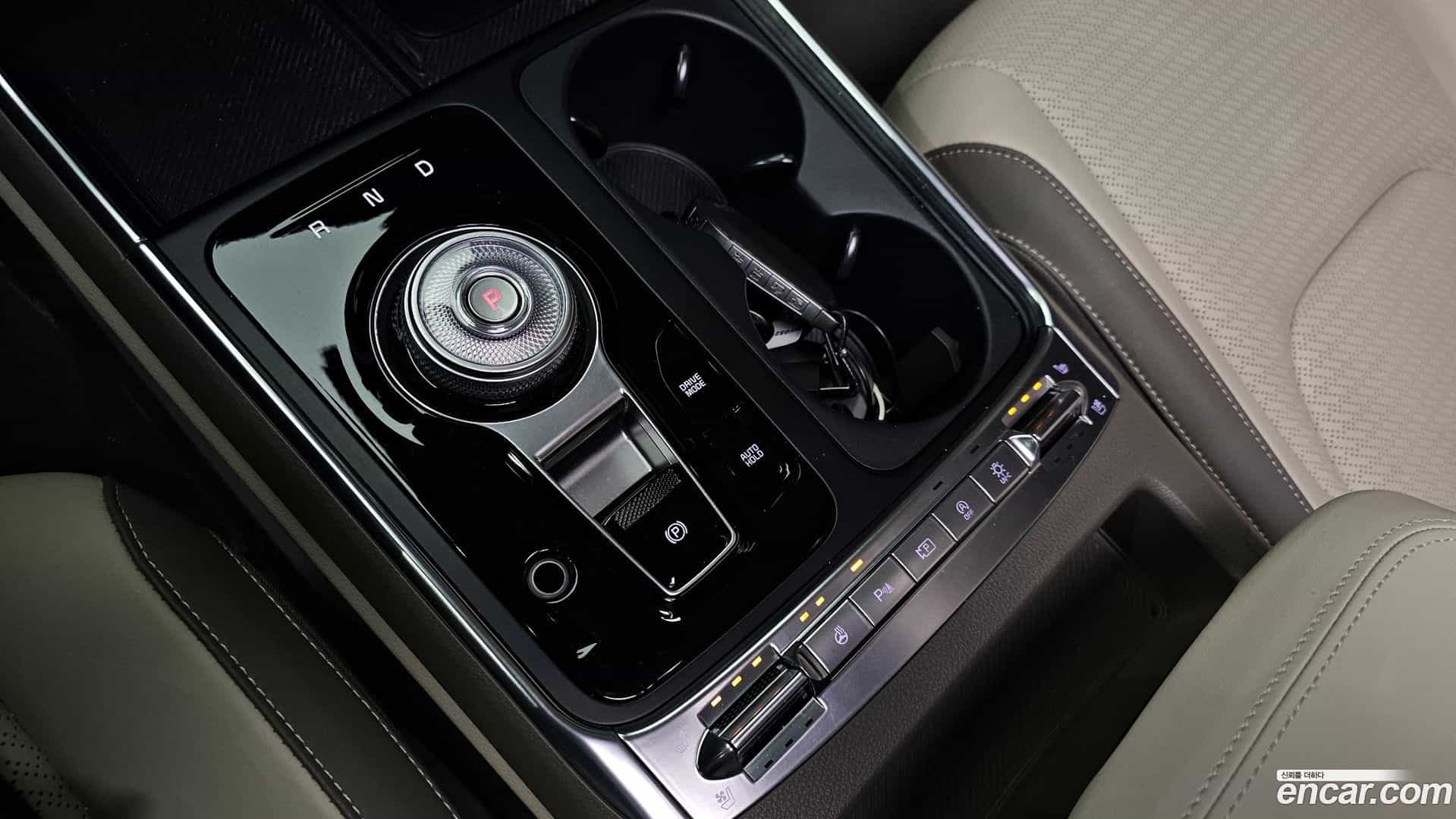 Canival Kia 2023.10-INNER-009