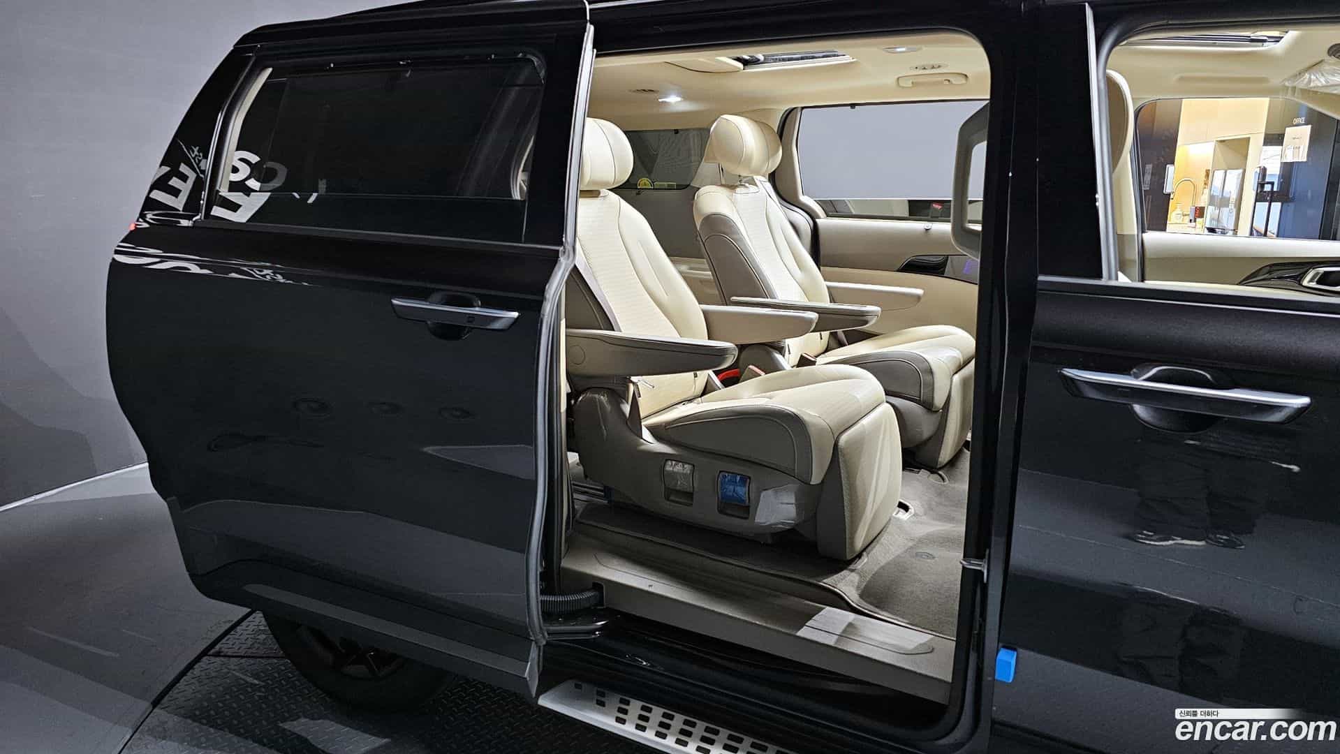 Canival Kia 2023.10-OPTION-016