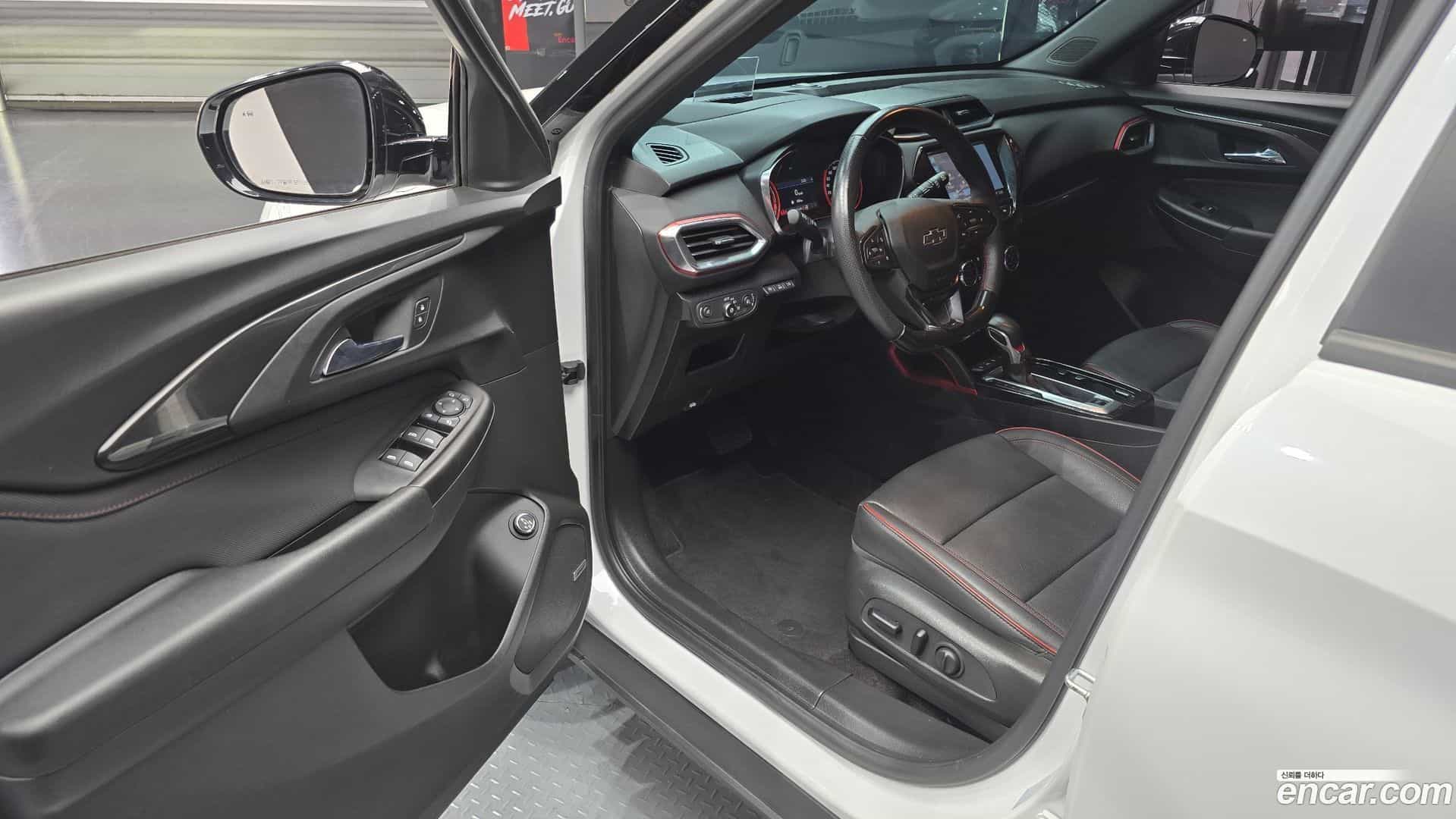 Trailblazer Chevrolet 2020.8-OPTION-015