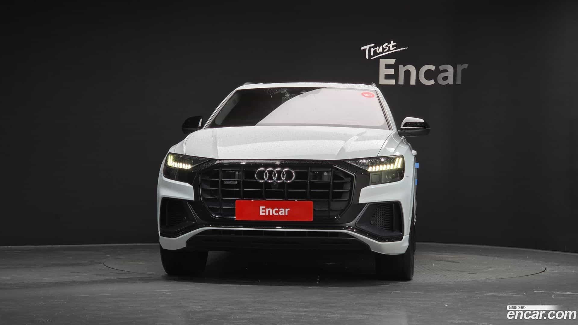 Q8 Audi 2021.2-OUTER-003