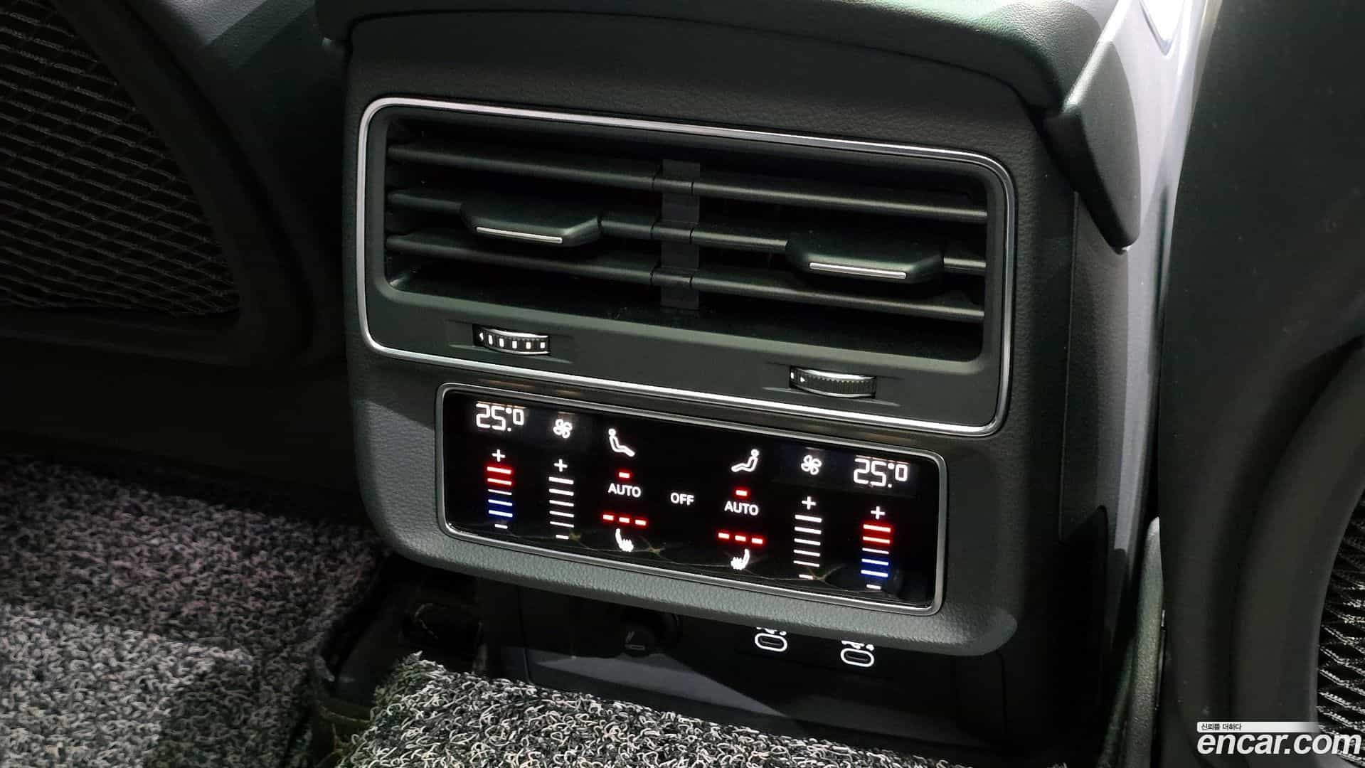 Q8 Audi 2021.2-OPTION-023