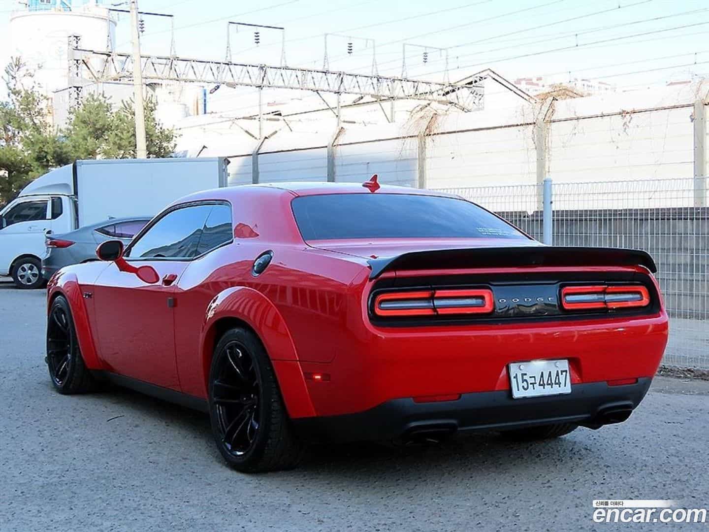 Challenger Dodge 2018.11-OUTER-003