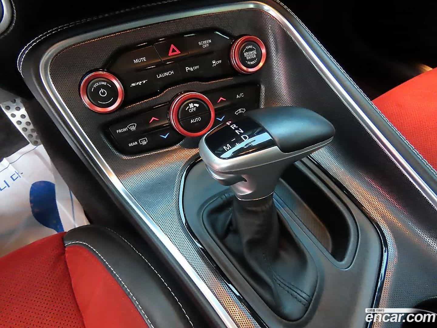 Challenger Dodge 2018.11-INNER-009