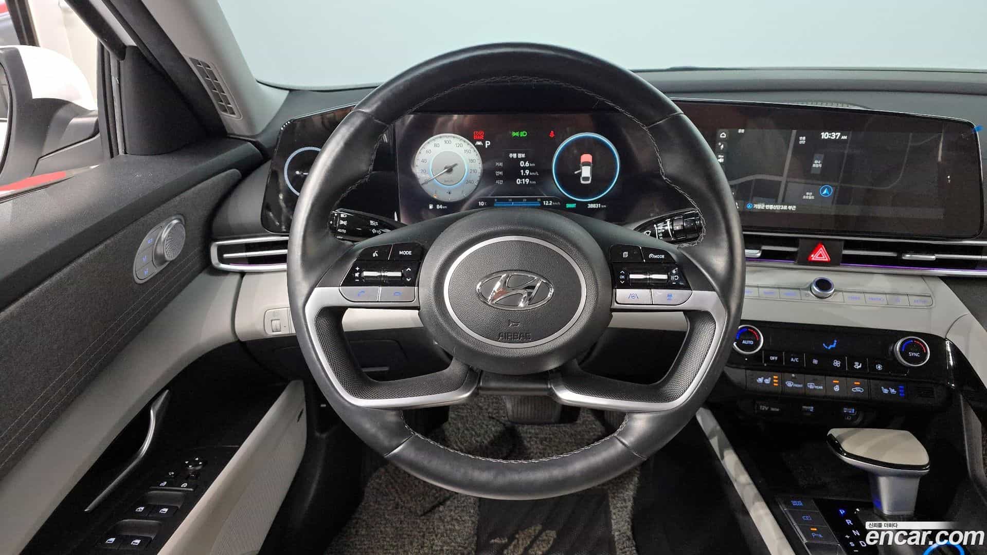 AVANTE Hyundai 2023.1-OPTION-017