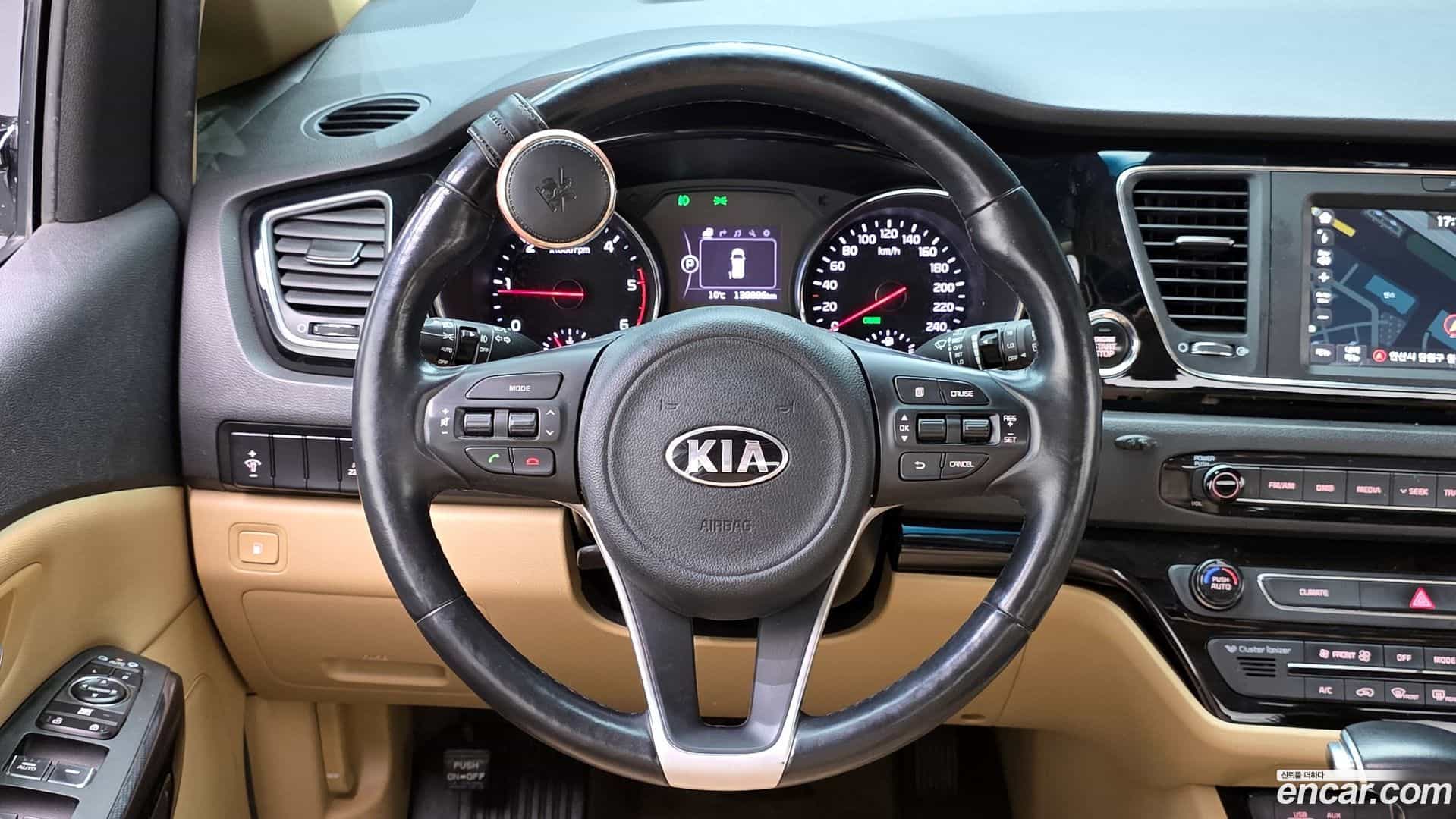 Canival Kia 2017.2-OPTION-018