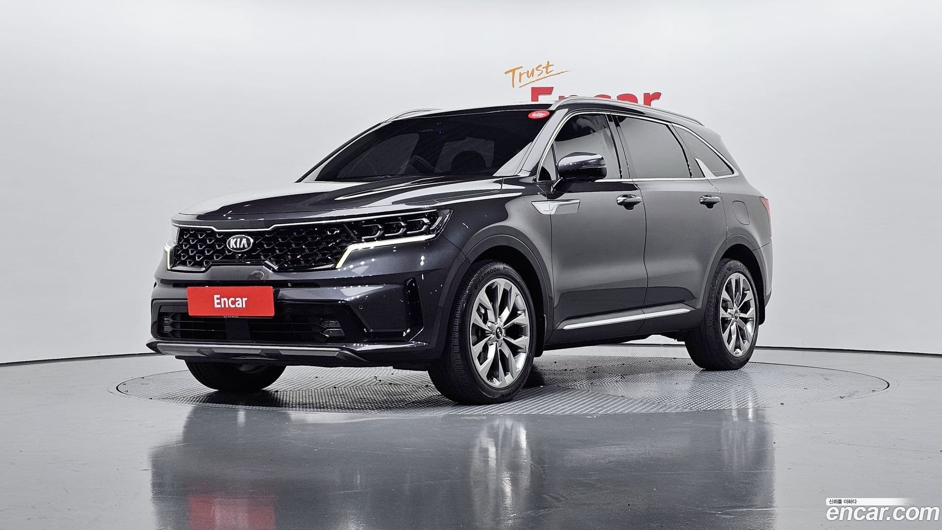 Main__Slider__Photo:Sorento Kia 2020.10-0
