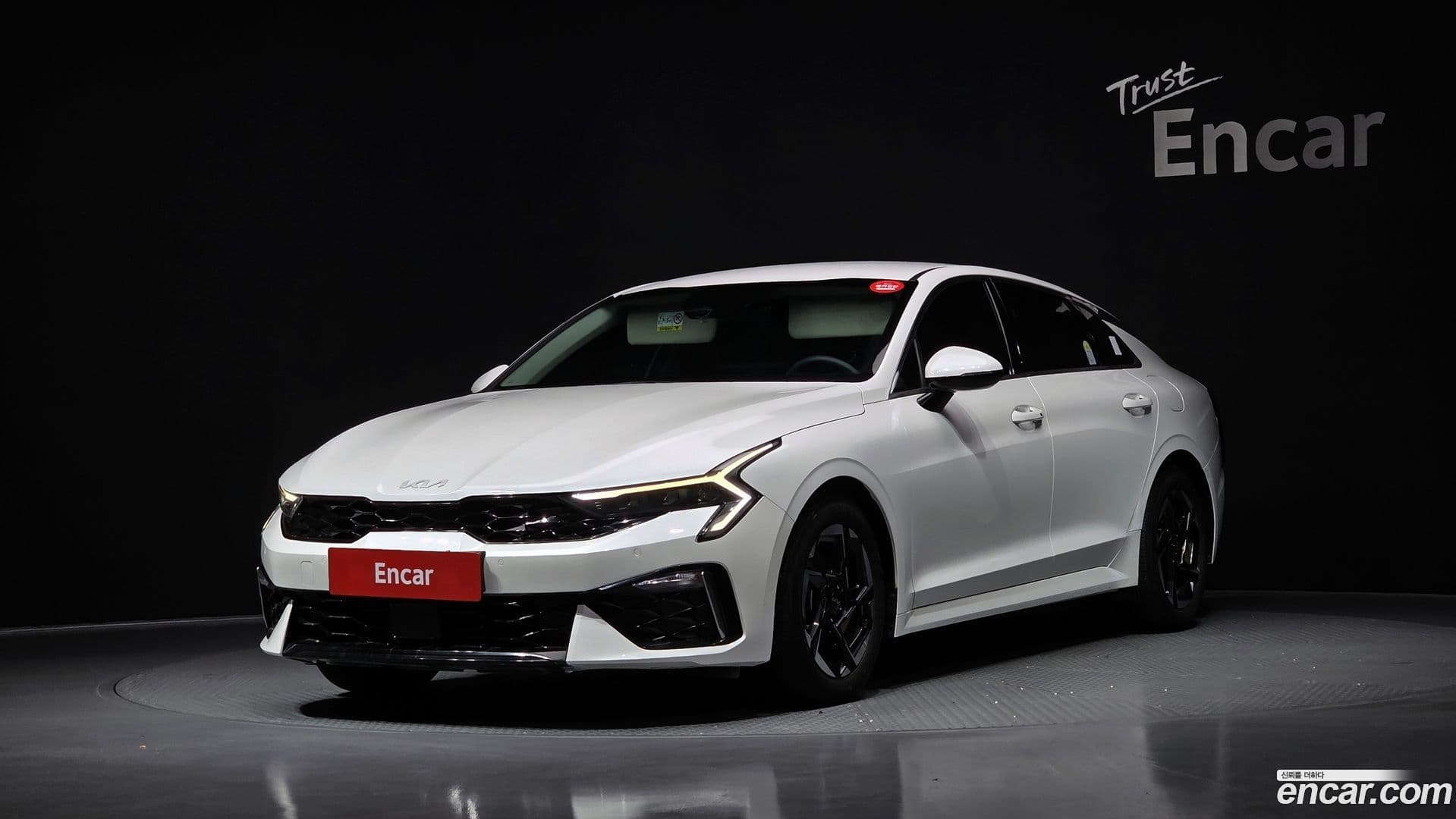 Main__Slider__Photo:K5 Kia 2024.4-0