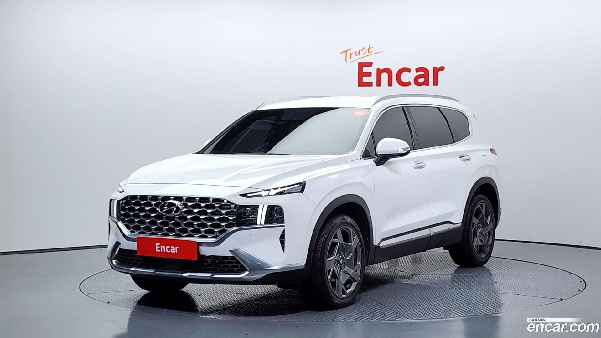 Main__Slider__Photo:Santafe Hyundai 2020.9-0
