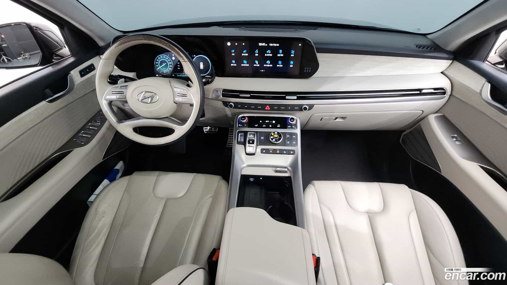 Palisade Hyundai 2023.1-INNER-007
