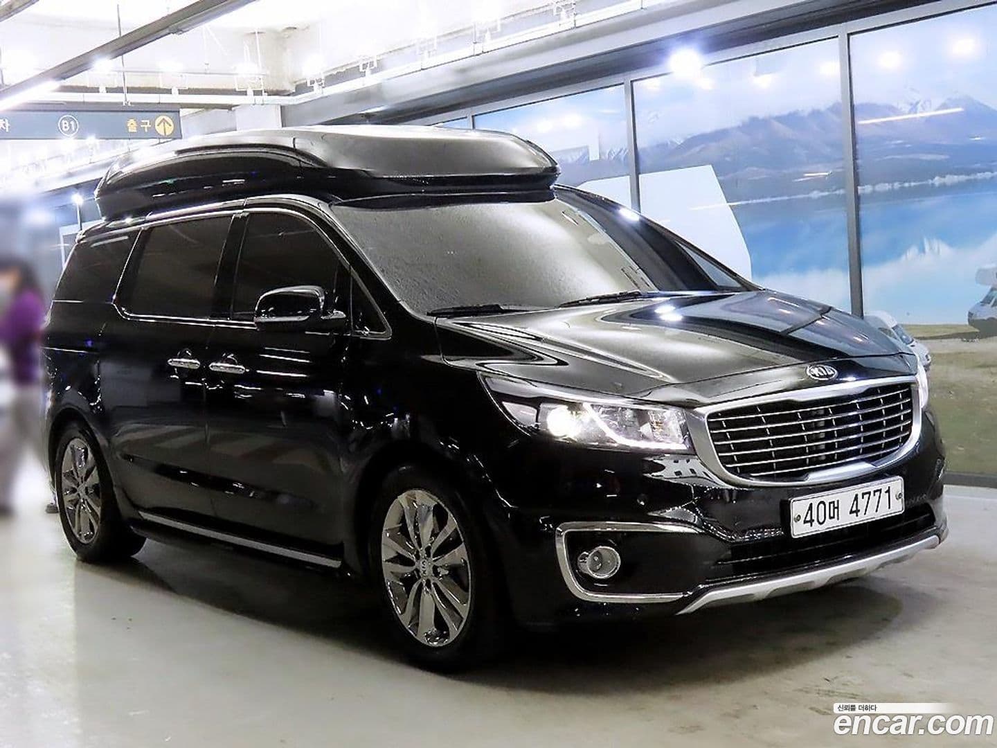 Main__Slider__Photo:Canival Kia 2015.4-0