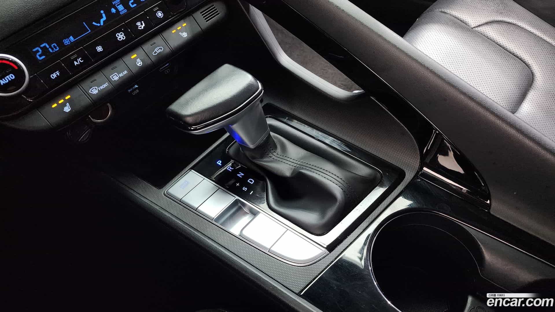 AVANTE Hyundai 2022.11-INNER-009