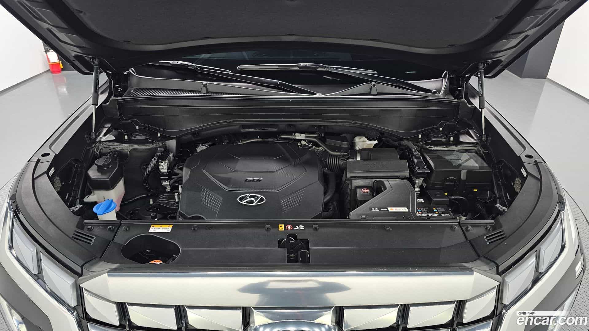 Palisade Hyundai 2023.2-INNER-006