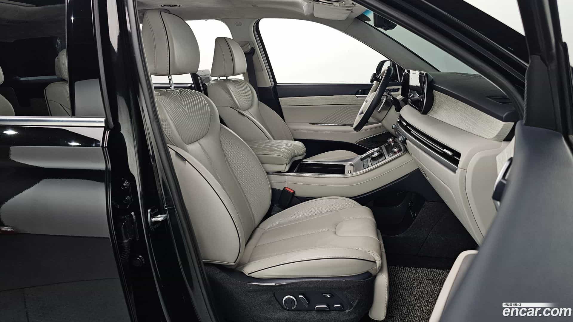 Palisade Hyundai 2023.2-INNER-010