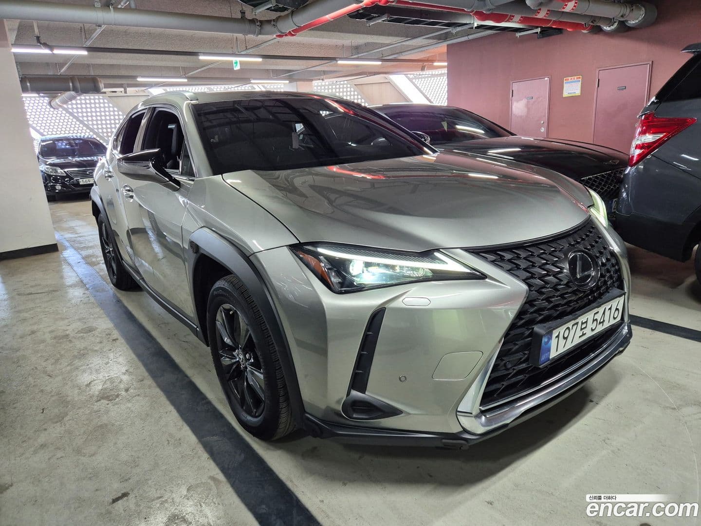 Main__Slider__Photo:UX Lexus 2023.4-0