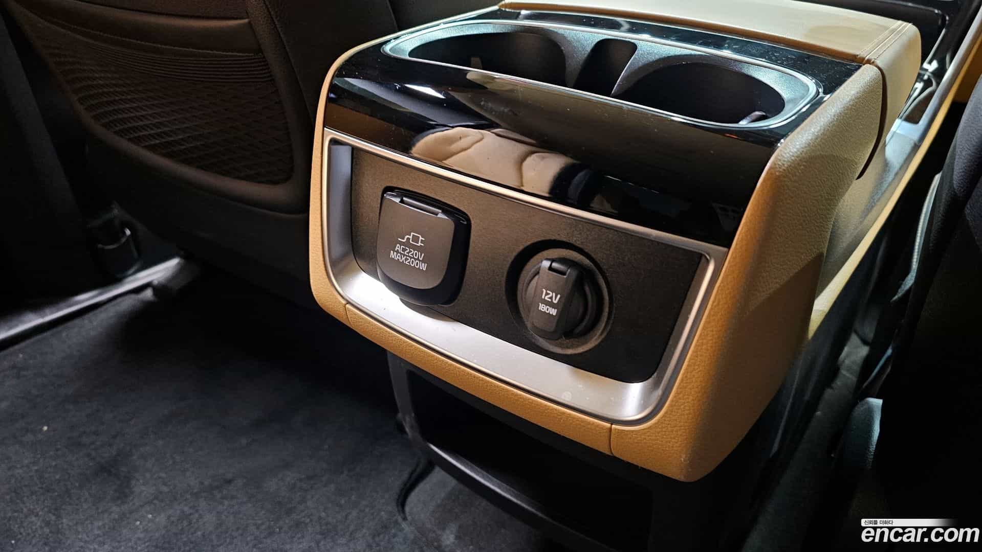 Canival Kia 2022.9-OPTION-023